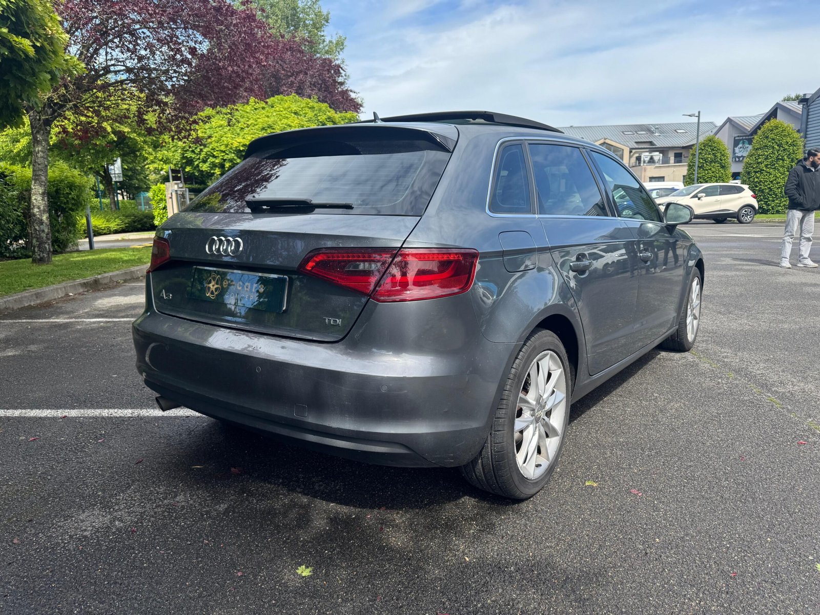 AUDI A3 Série 3 Sportback 1.6 TDi 105ch