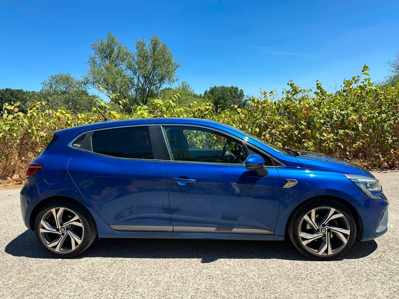 RENAULT Clio V essence automatique RS LINE