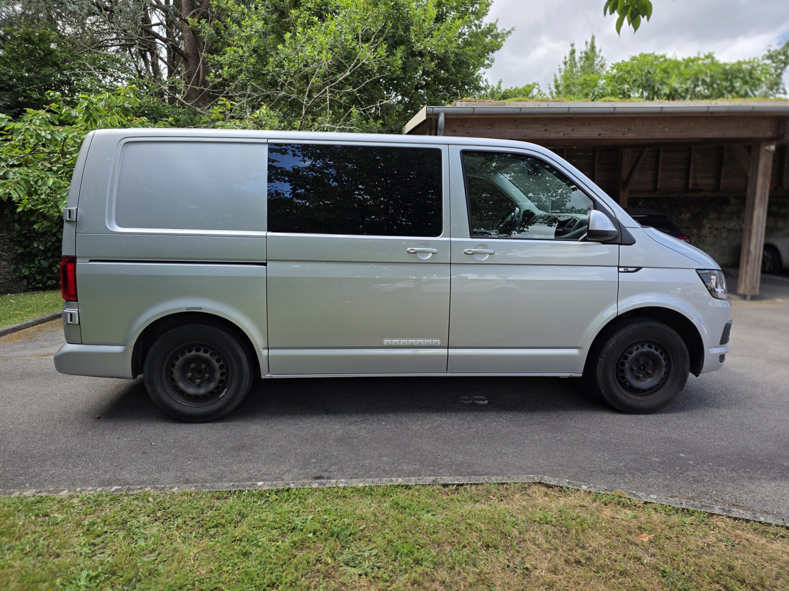 VOLKSWAGEN TRANSPORTER PRO CAB Aménagé – 2.0 TDi 140ch DSG7 BUSINESS LINE