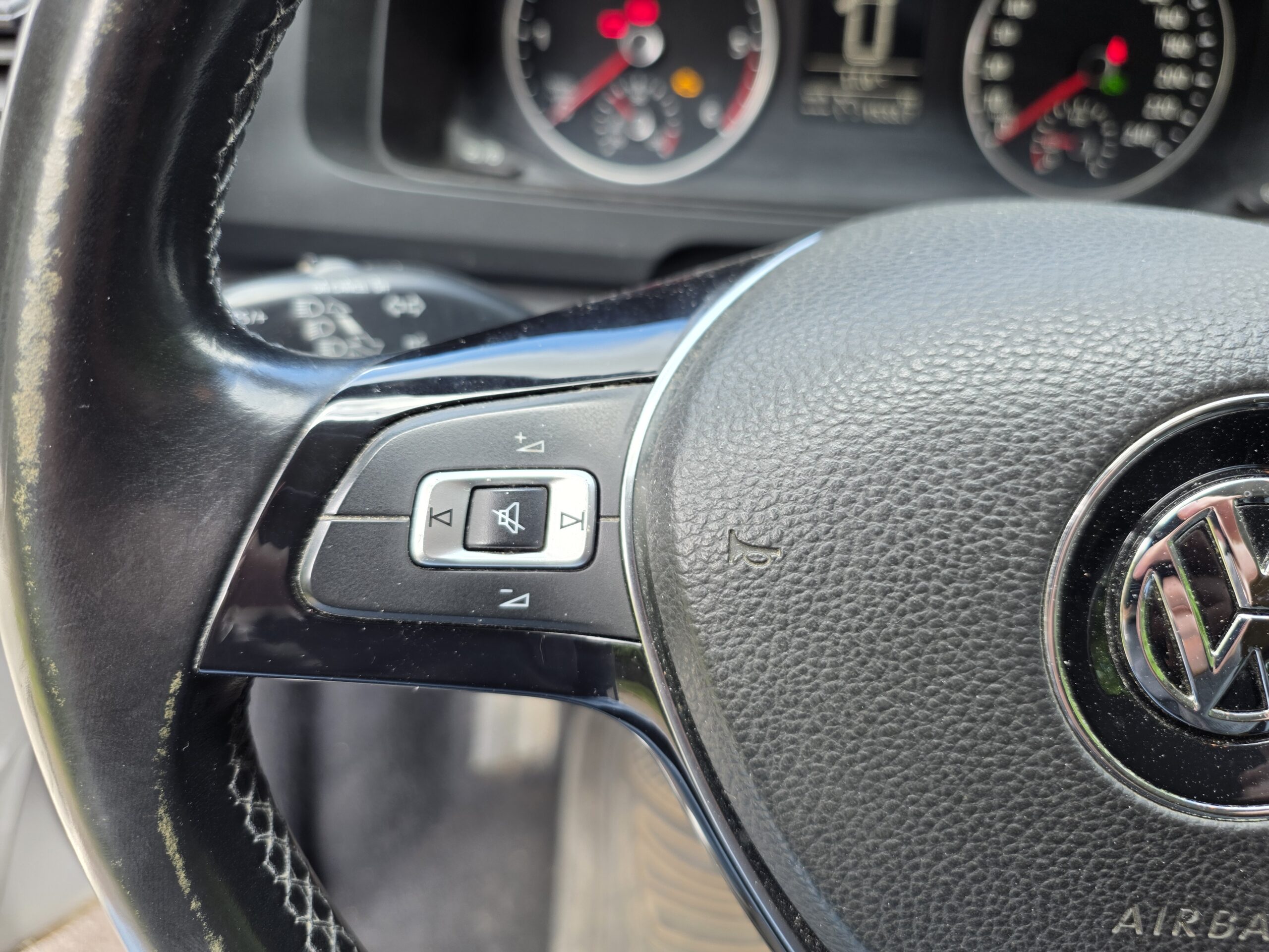 VOLKSWAGEN TRANSPORTER PRO CAB Aménagé – 2.0 TDi 140ch DSG7 BUSINESS LINE