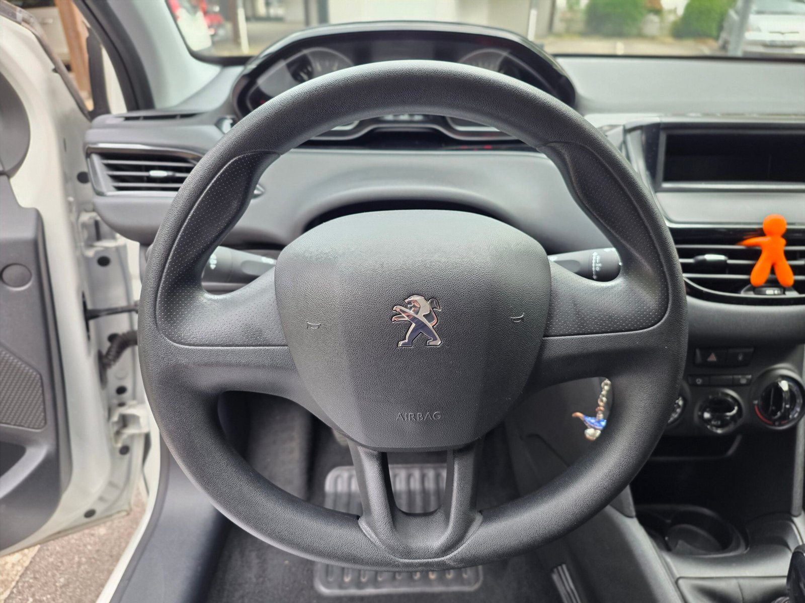 PEUGEOT 208 – 1.0 PureTech 68ch BVM5