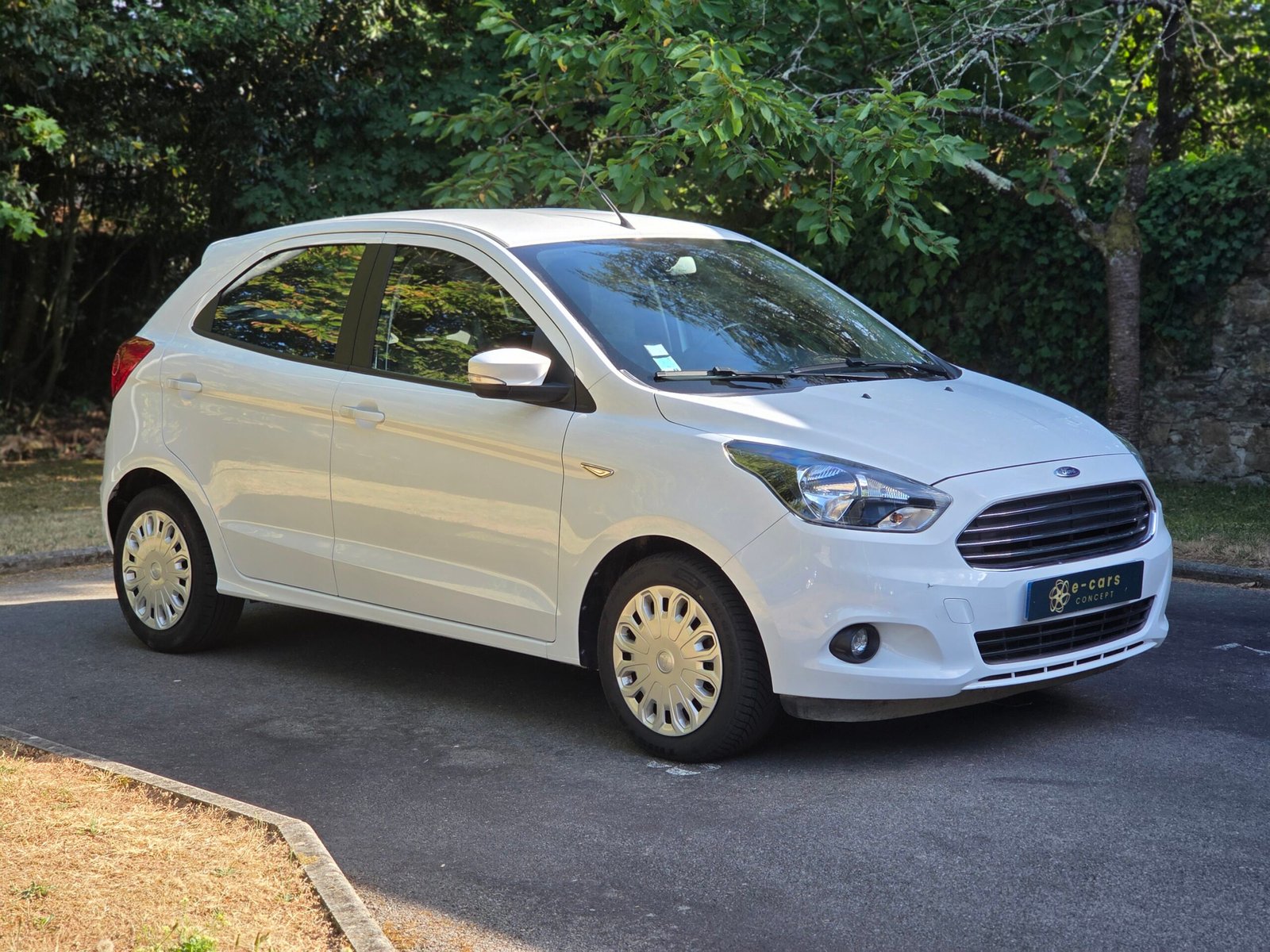 FORD KA+ – 1.2 Ti-VCT 70ch BVM5 Finition ESSENTIAL