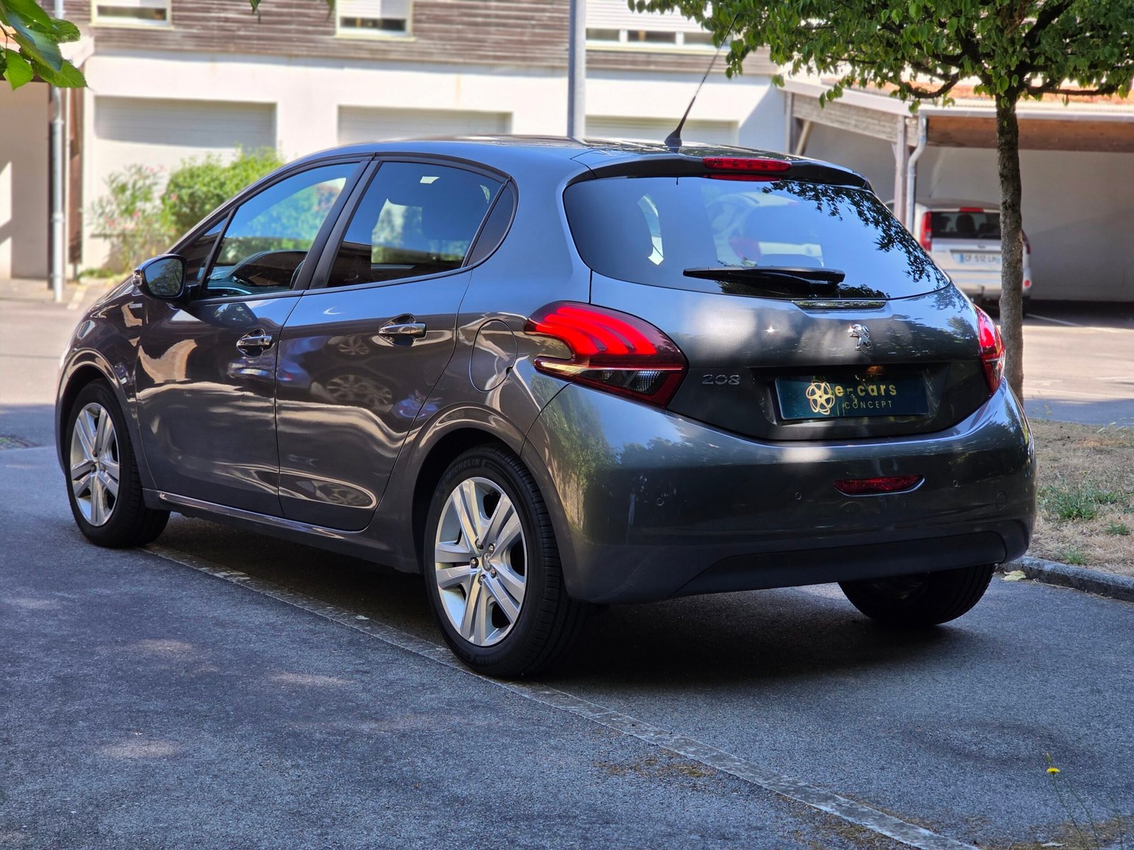PEUGEOT 208 Style – 1.2 PureTech 82ch BVM5