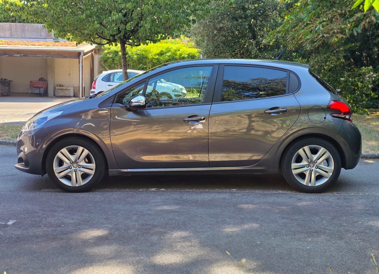 PEUGEOT 208 Style – 1.2 PureTech 82ch BVM5