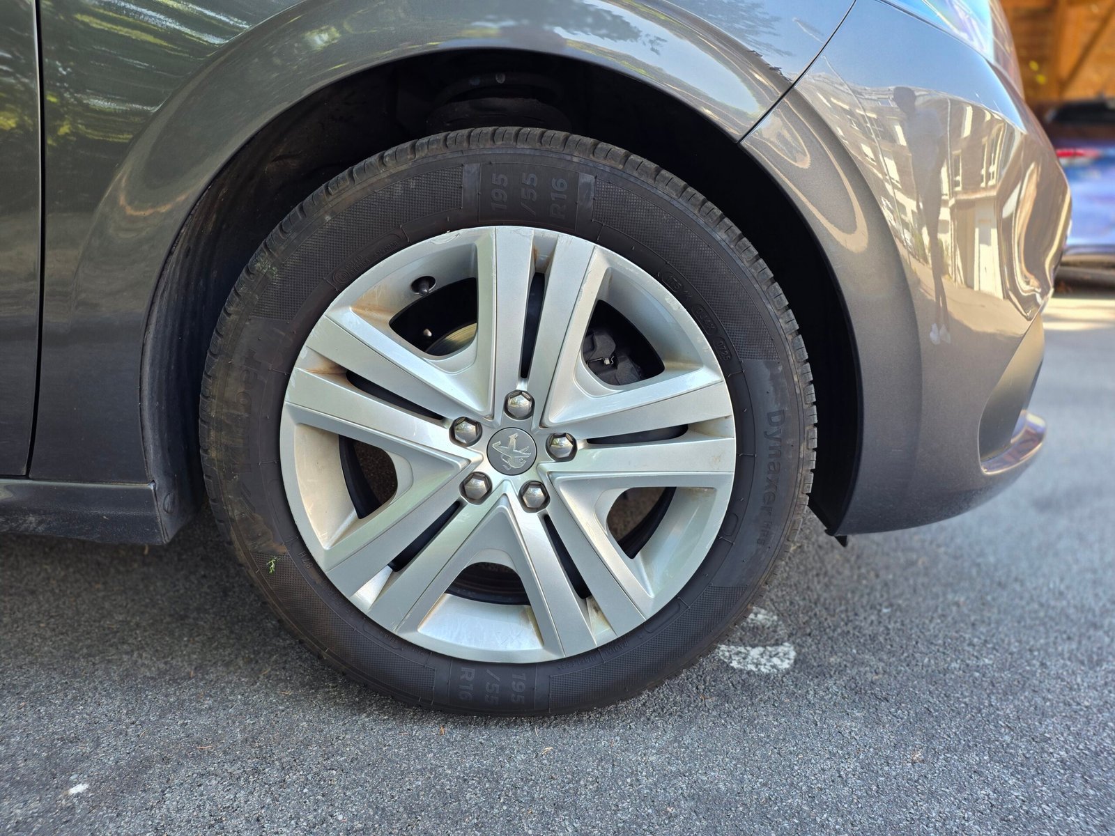 PEUGEOT 208 Style – 1.2 PureTech 82ch BVM5