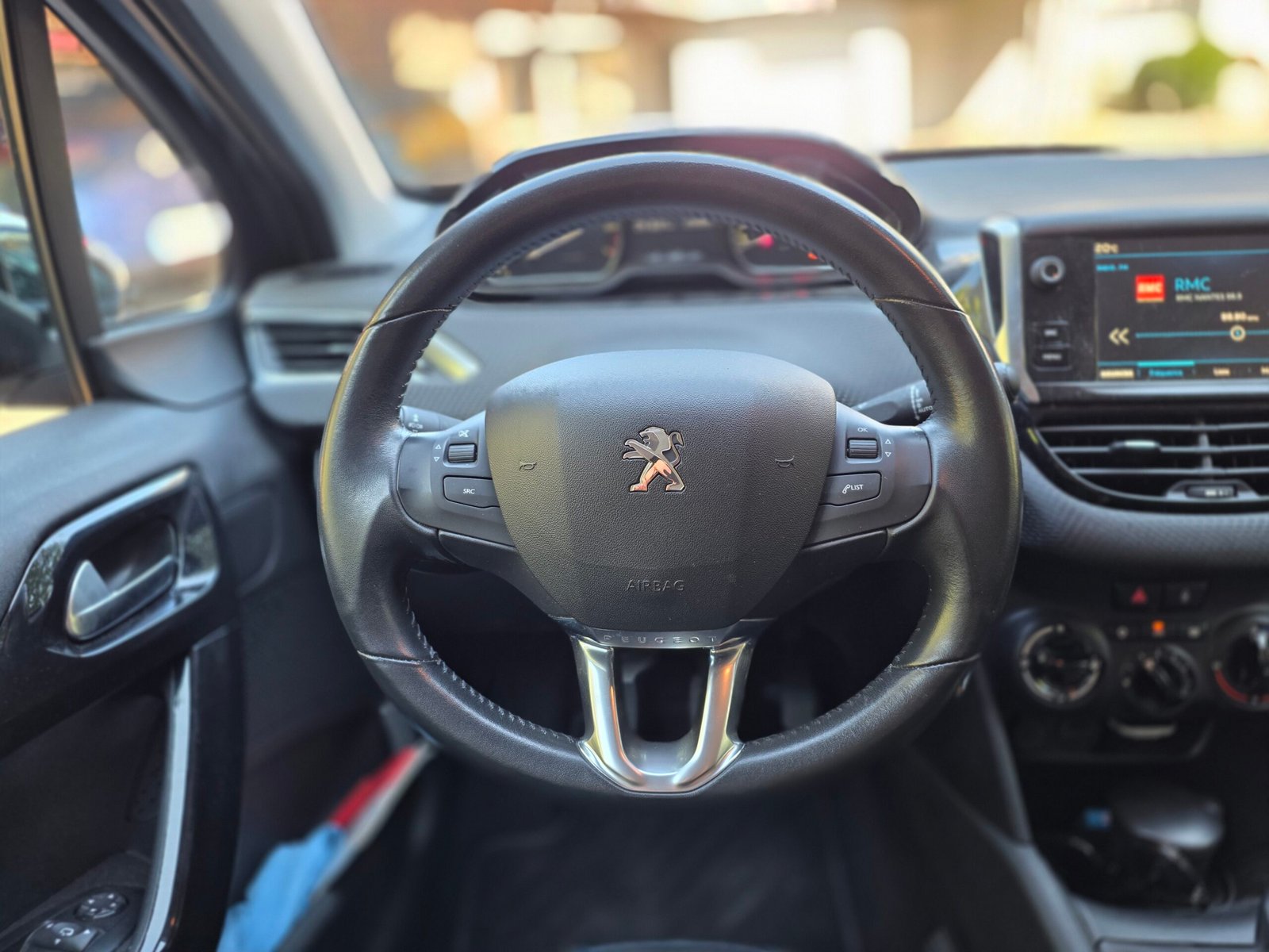 PEUGEOT 208 Style – 1.2 PureTech 82ch BVM5