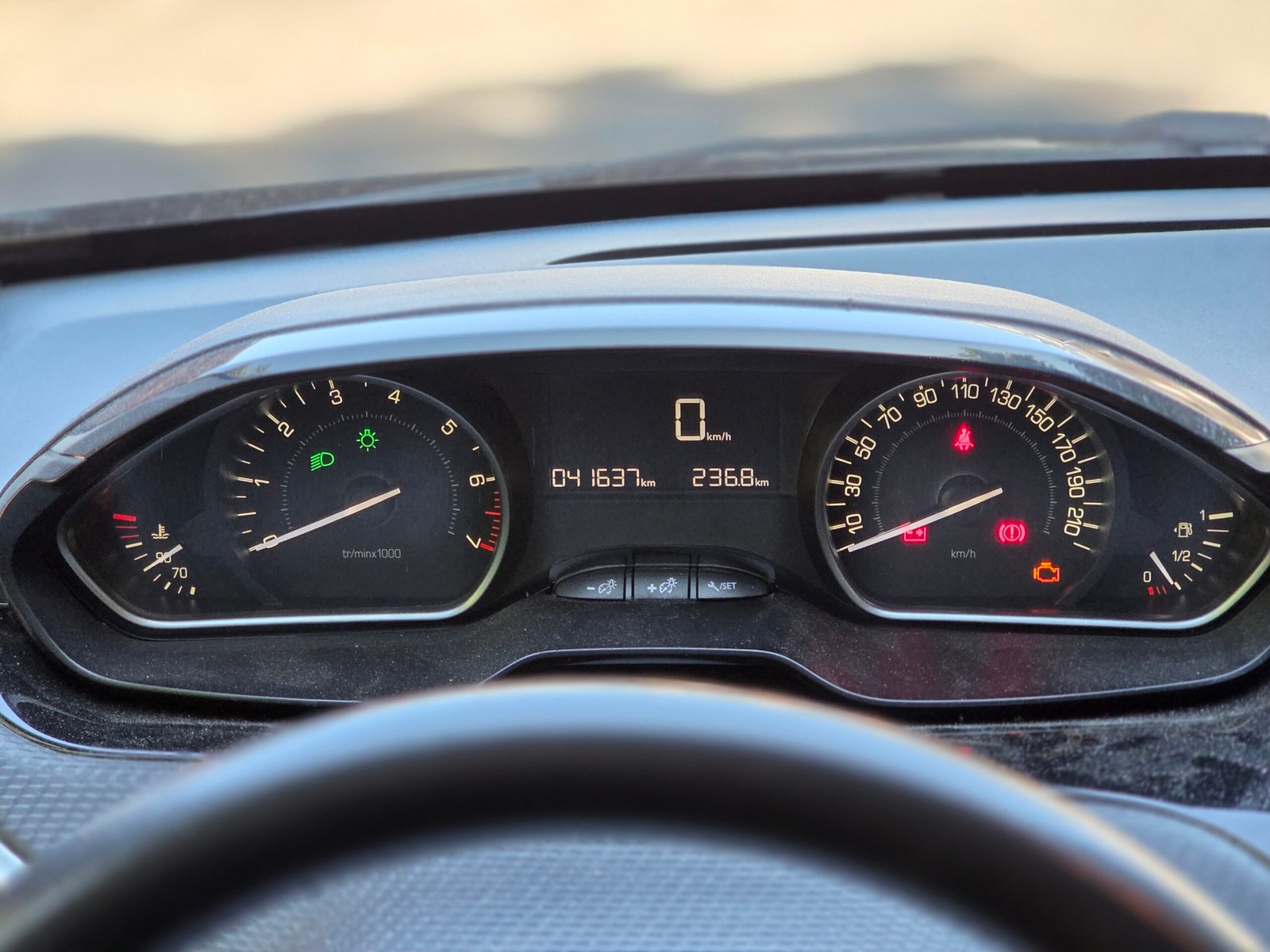 PEUGEOT 208 Style – 1.2 PureTech 82ch BVM5