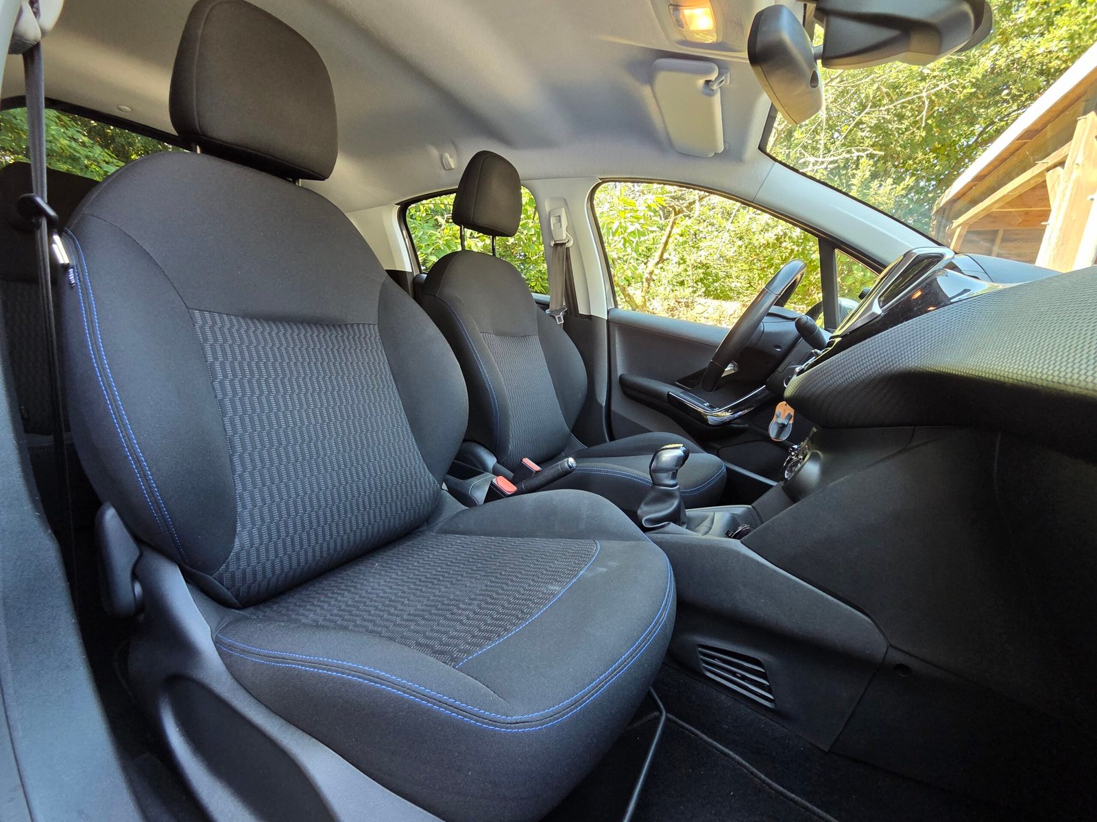 PEUGEOT 208 Style – 1.2 PureTech 82ch BVM5
