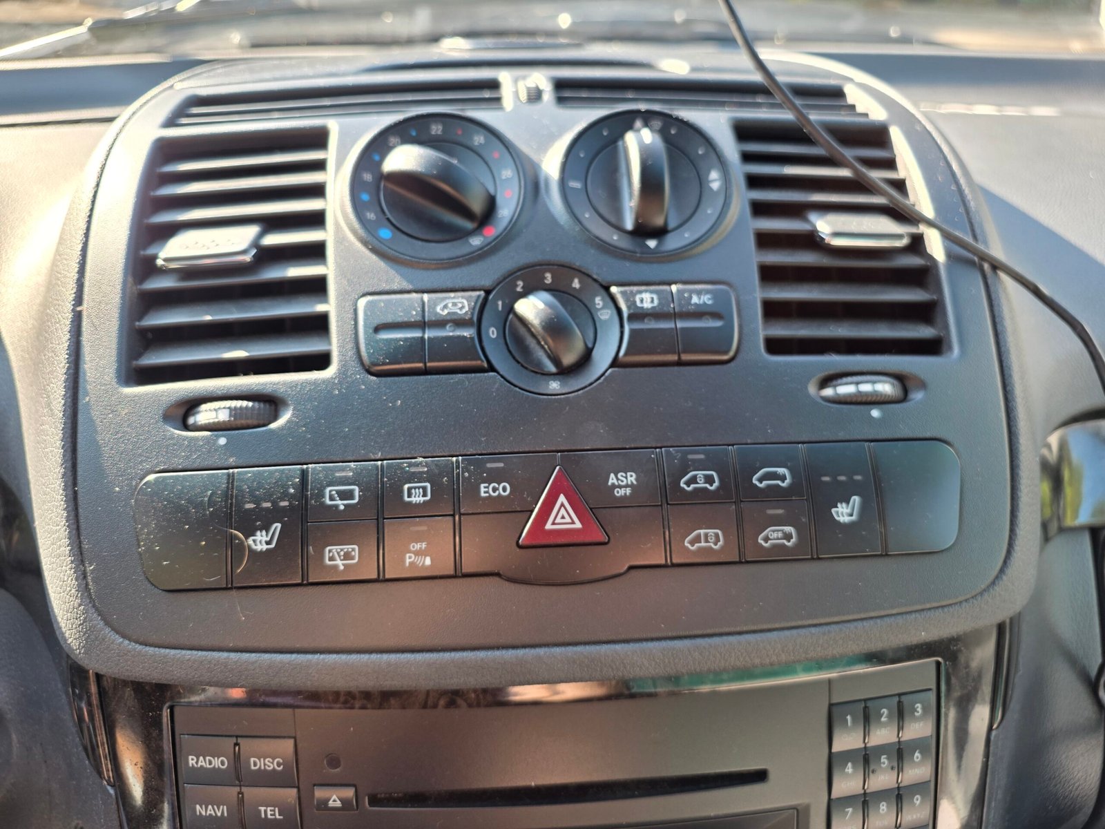 MERCEDES-BENZ VIANO – 2.2 CDI 163ch BVM6 Finition MARCO POLO
