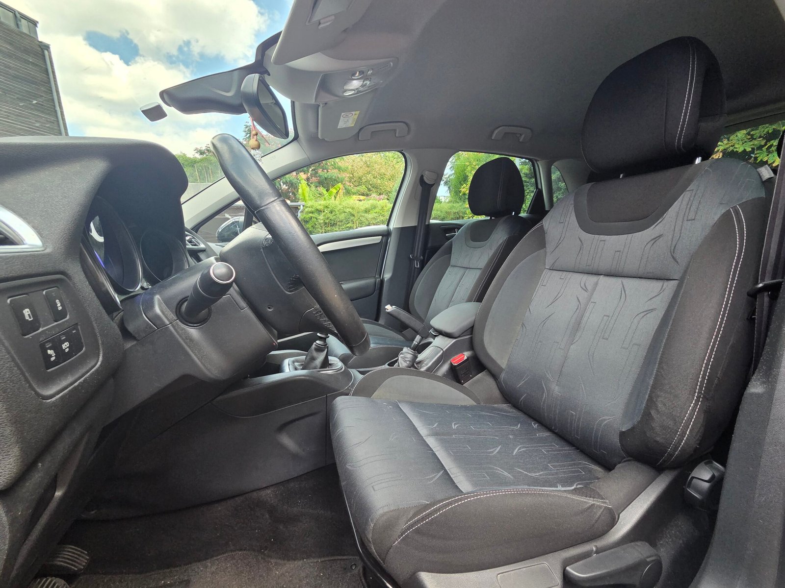 CITROËN C4 CONFORT – 1.2 PureTech 130ch BVM6