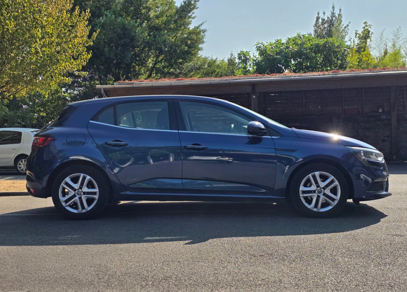 RENAULT MÉGANE IV Business – 1.5 Blue dCi 115ch BVM6