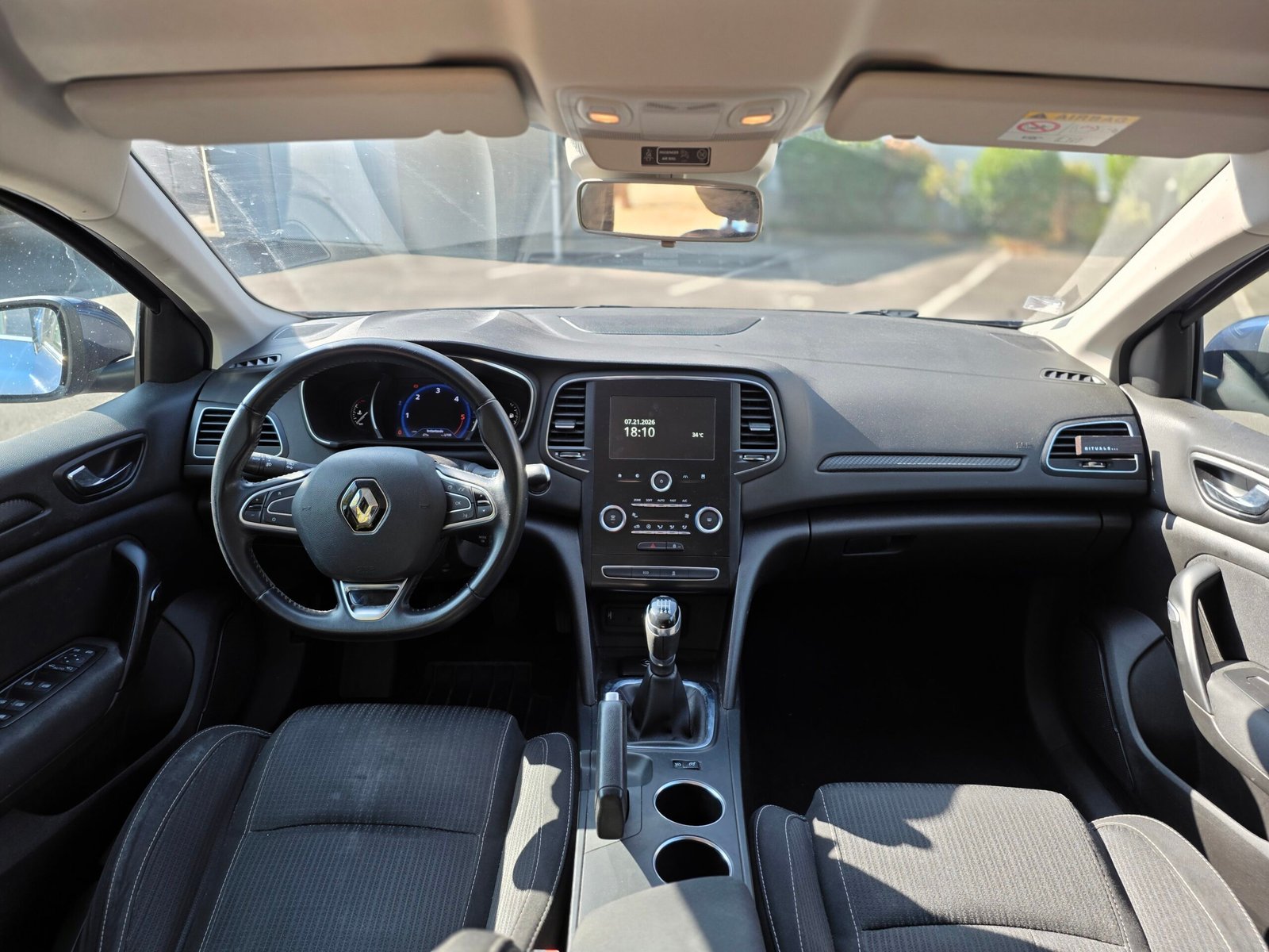 RENAULT MÉGANE IV Business – 1.5 Blue dCi 115ch BVM6