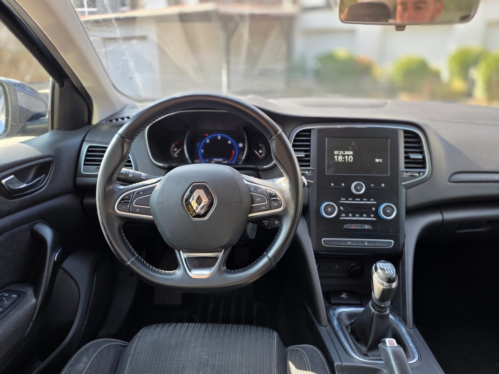RENAULT MÉGANE IV Business – 1.5 Blue dCi 115ch BVM6