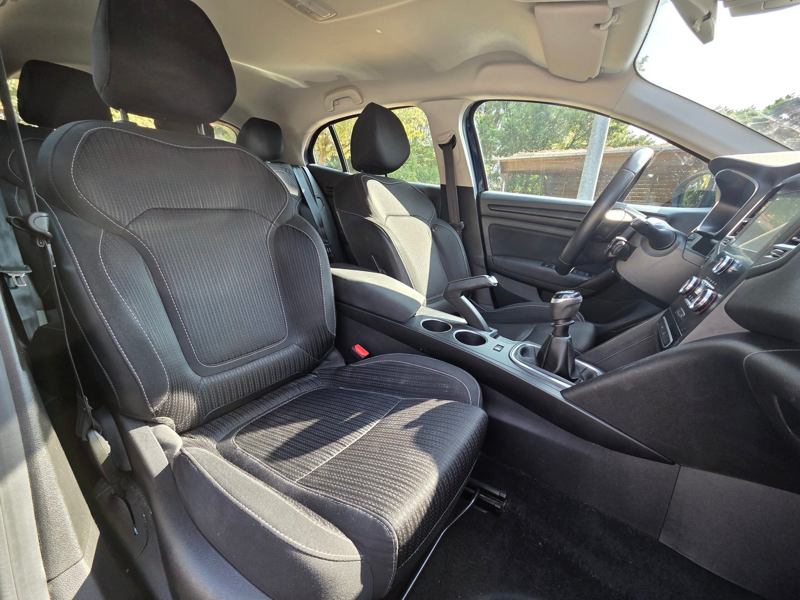 RENAULT MÉGANE IV Business – 1.5 Blue dCi 115ch BVM6