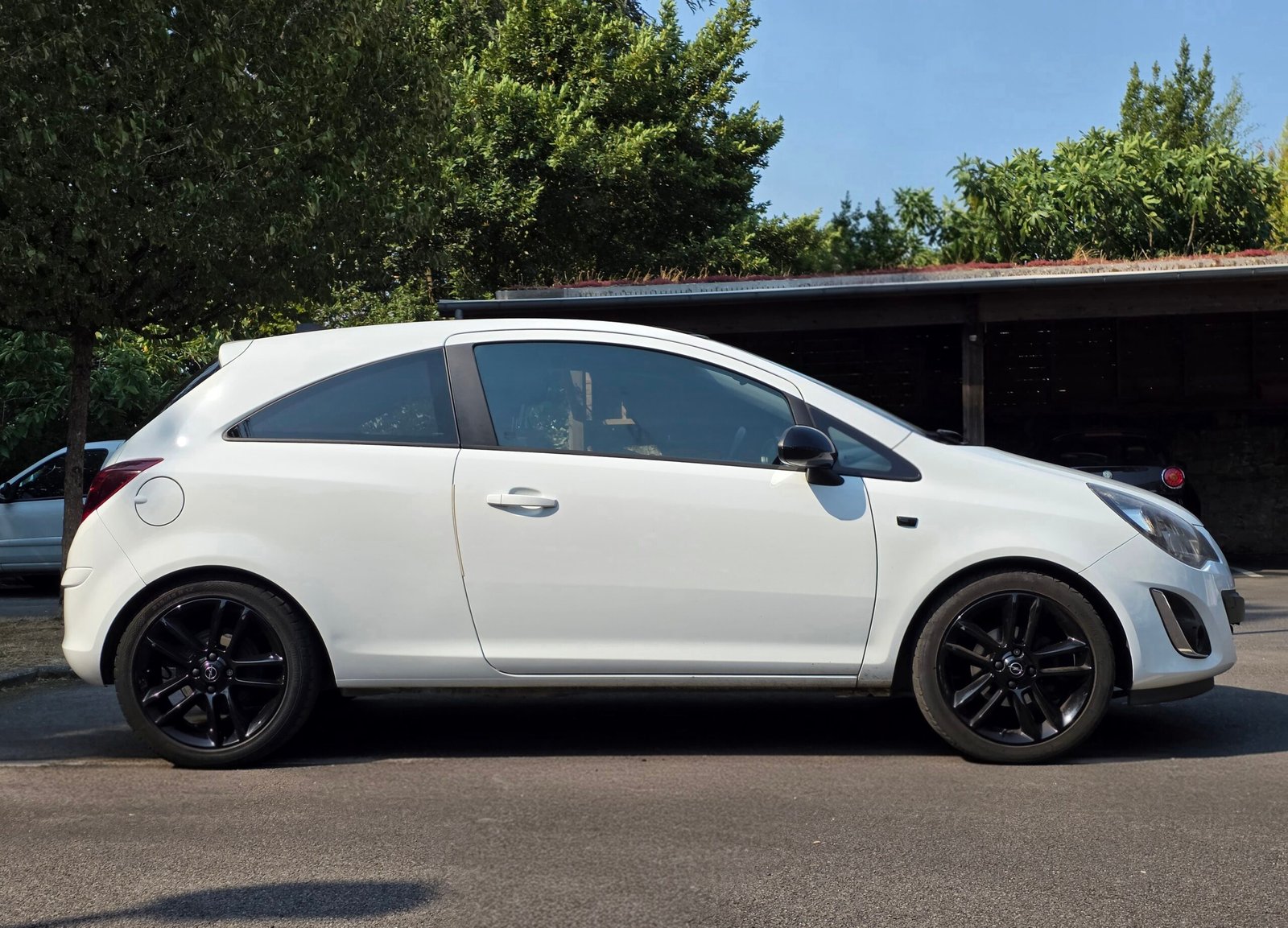 OPEL CORSA Color Edition – 1.4 Twinport 100ch BVM5