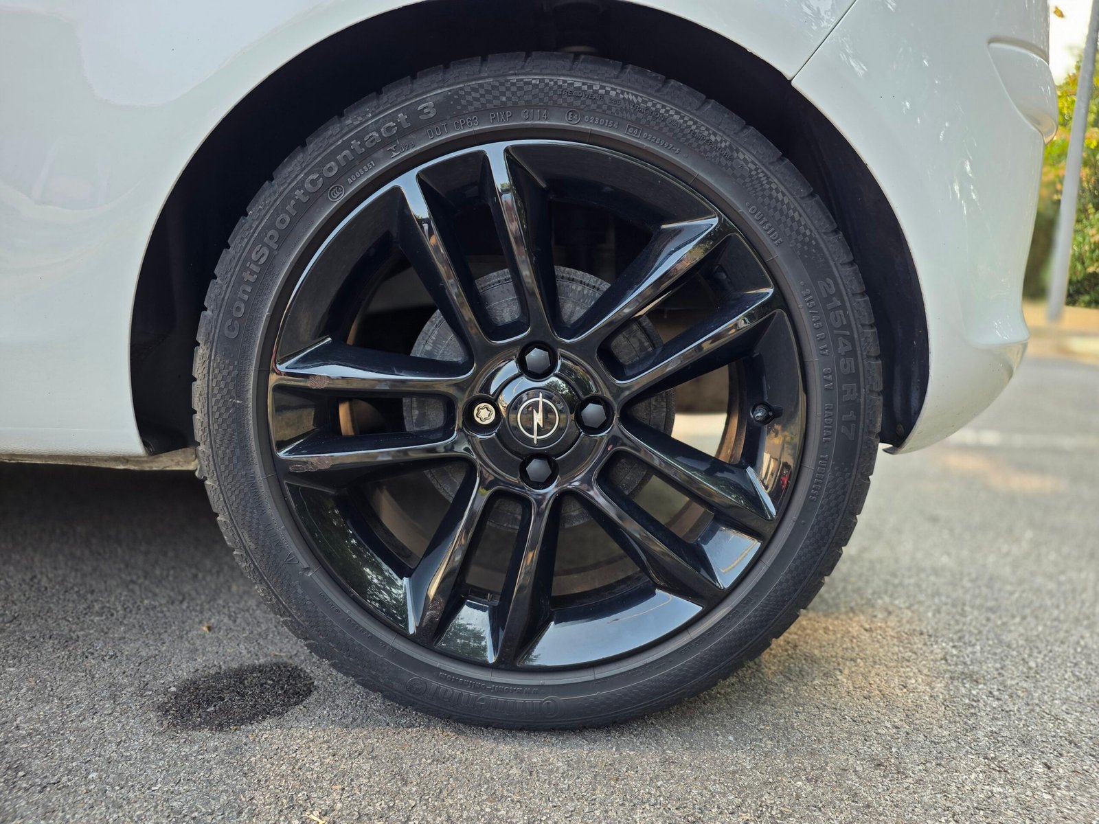 OPEL CORSA Color Edition – 1.4 Twinport 100ch BVM5