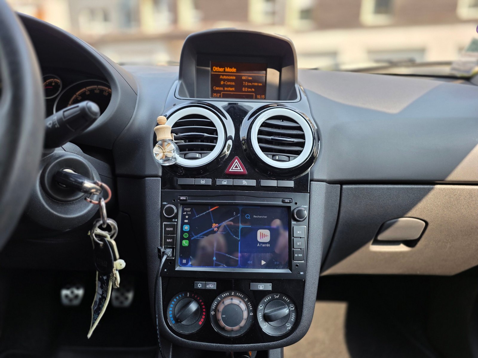 OPEL CORSA Color Edition – 1.4 Twinport 100ch BVM5