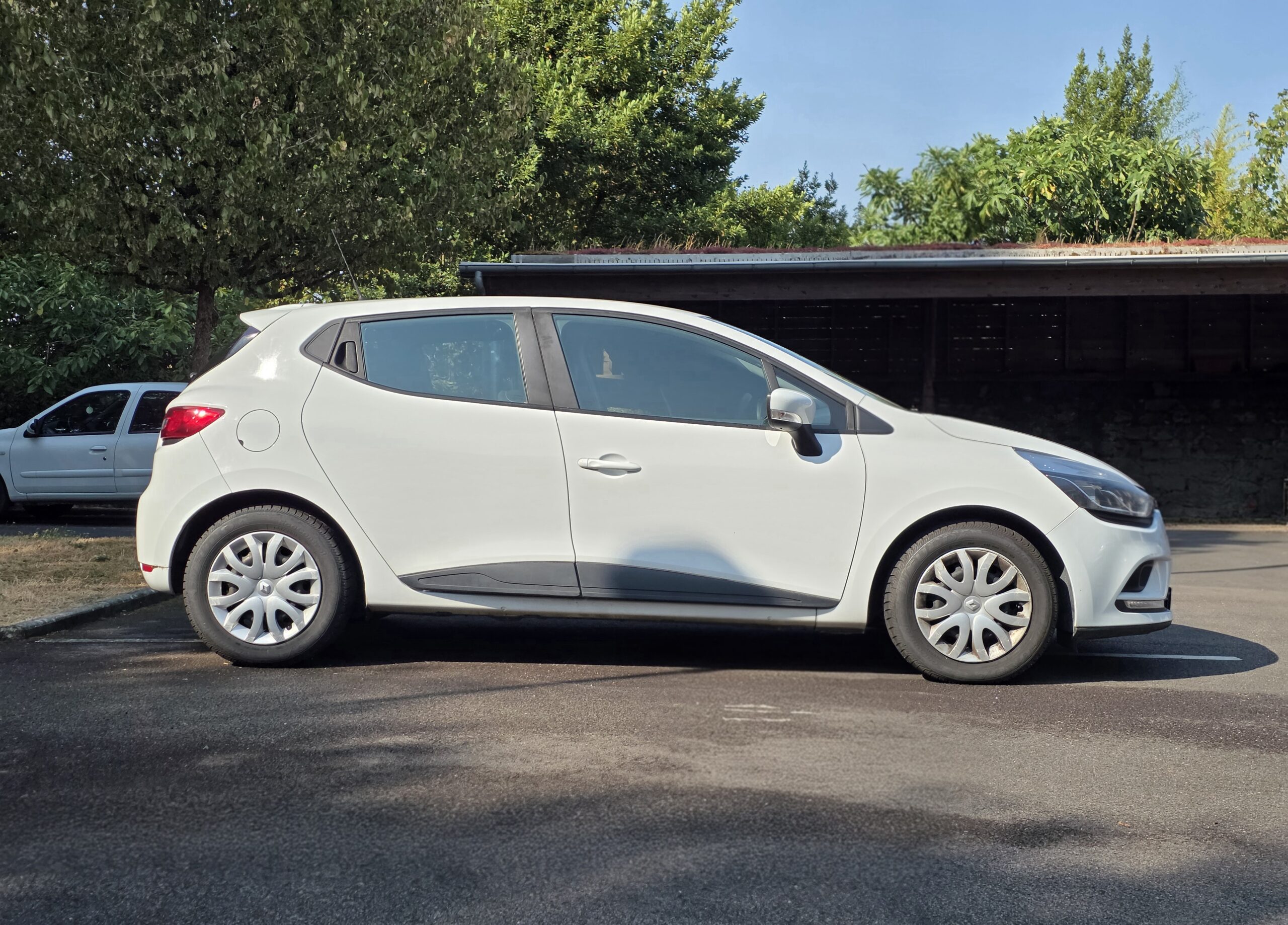 RENAULT CLIO IV Air Media Nav– 1.5 dCi 75ch BVM5
