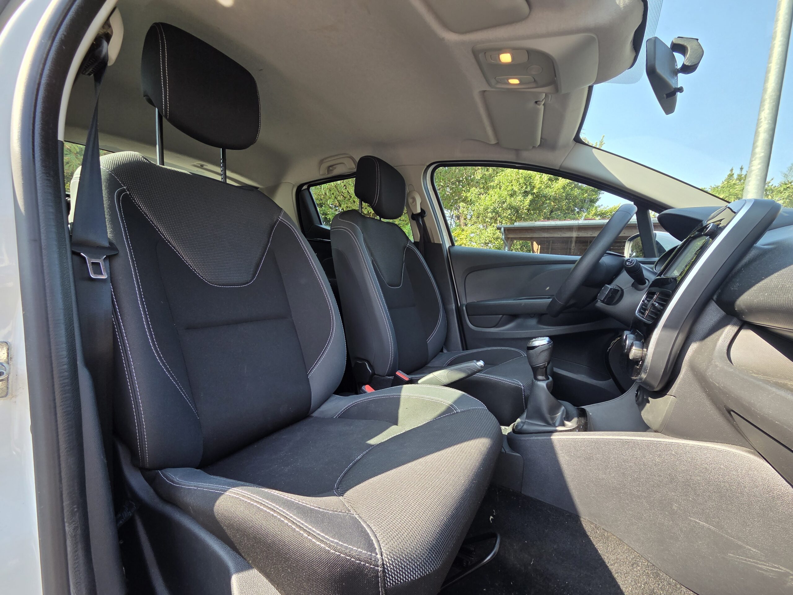 RENAULT CLIO IV Air Media Nav– 1.5 dCi 75ch BVM5