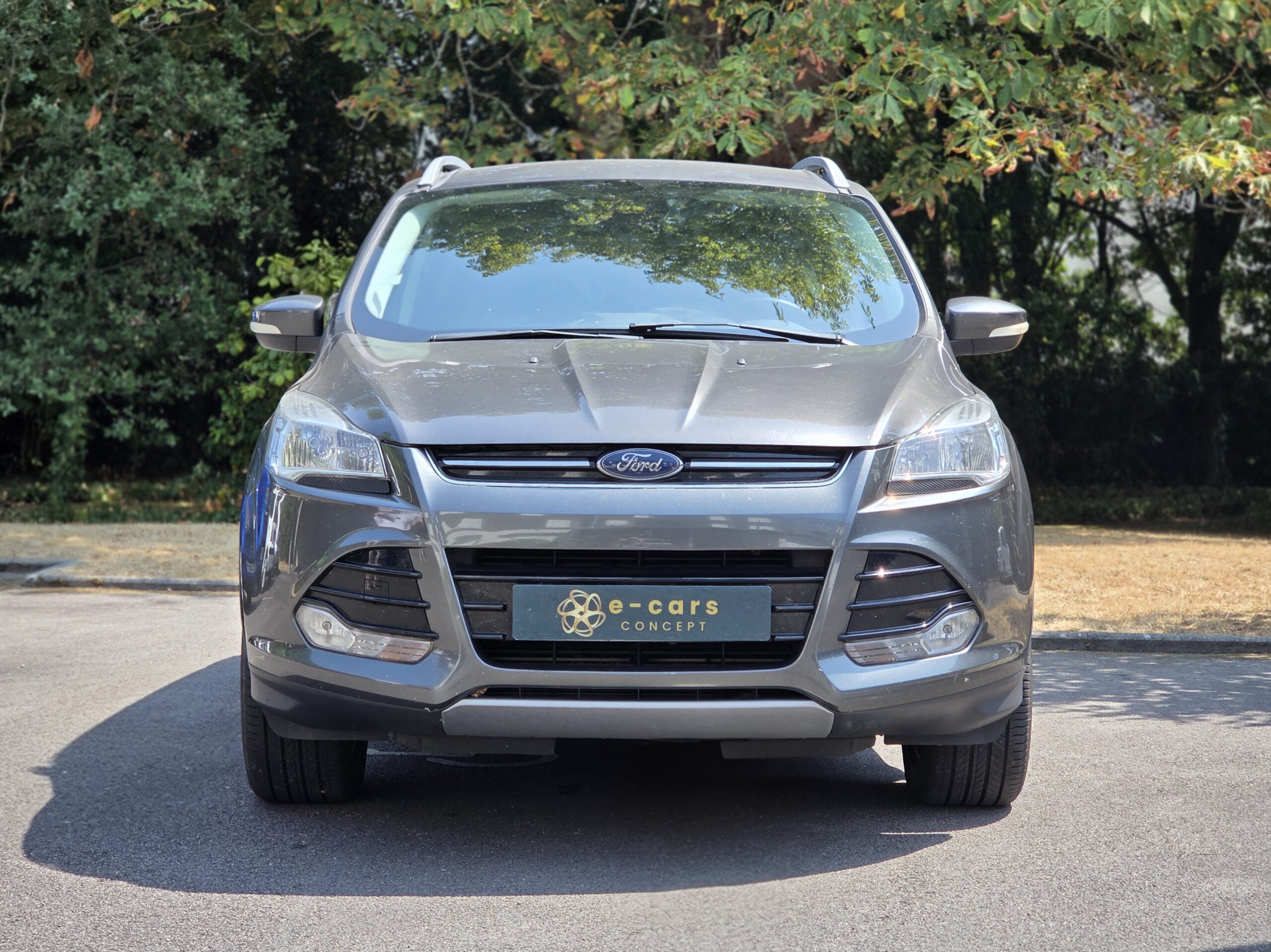 FORD KUGA TITANIUM – 2.0 TDCi 150ch BVM6 Première Main