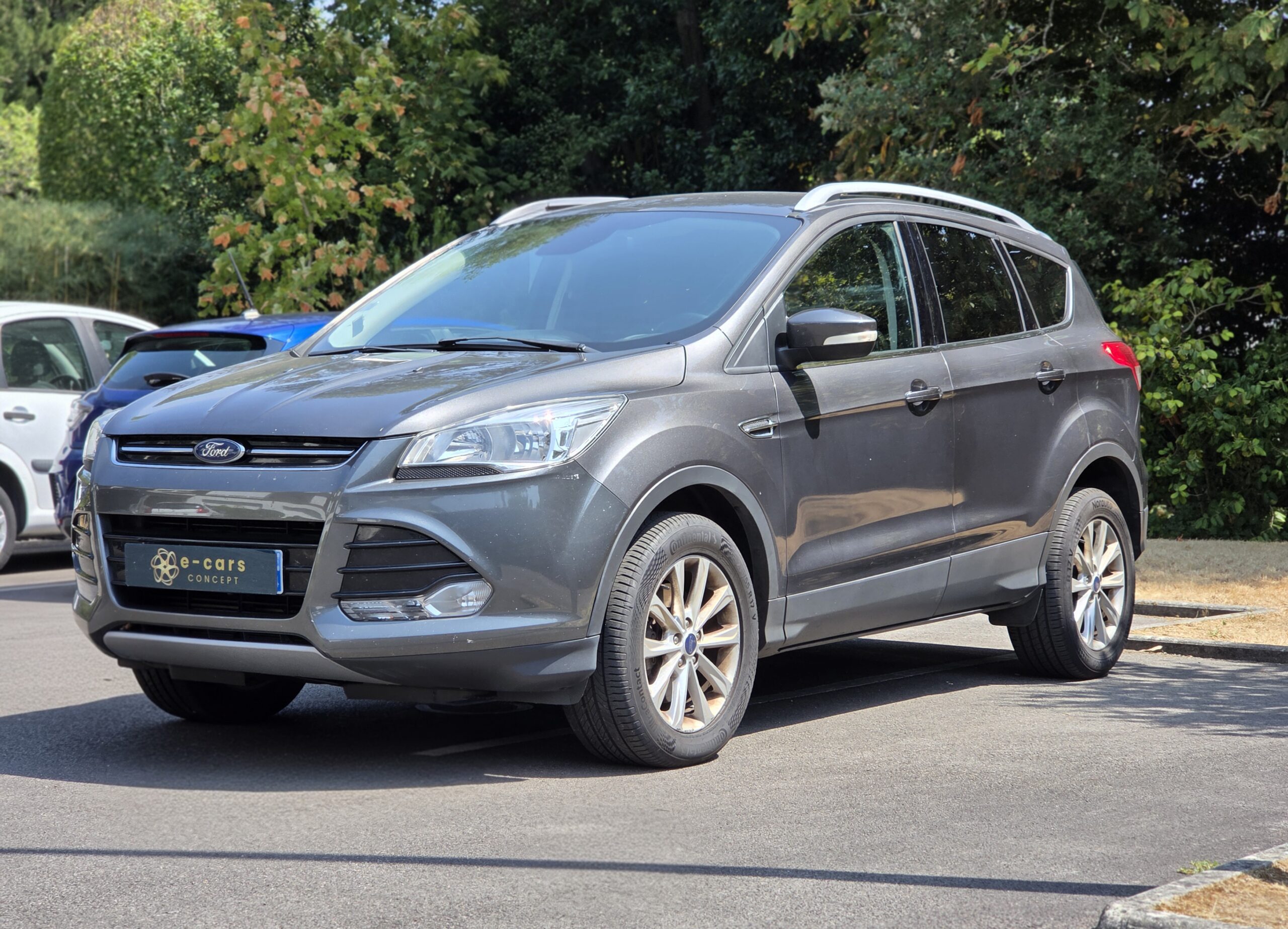 FORD KUGA TITANIUM – 2.0 TDCi 150ch BVM6 Première Main