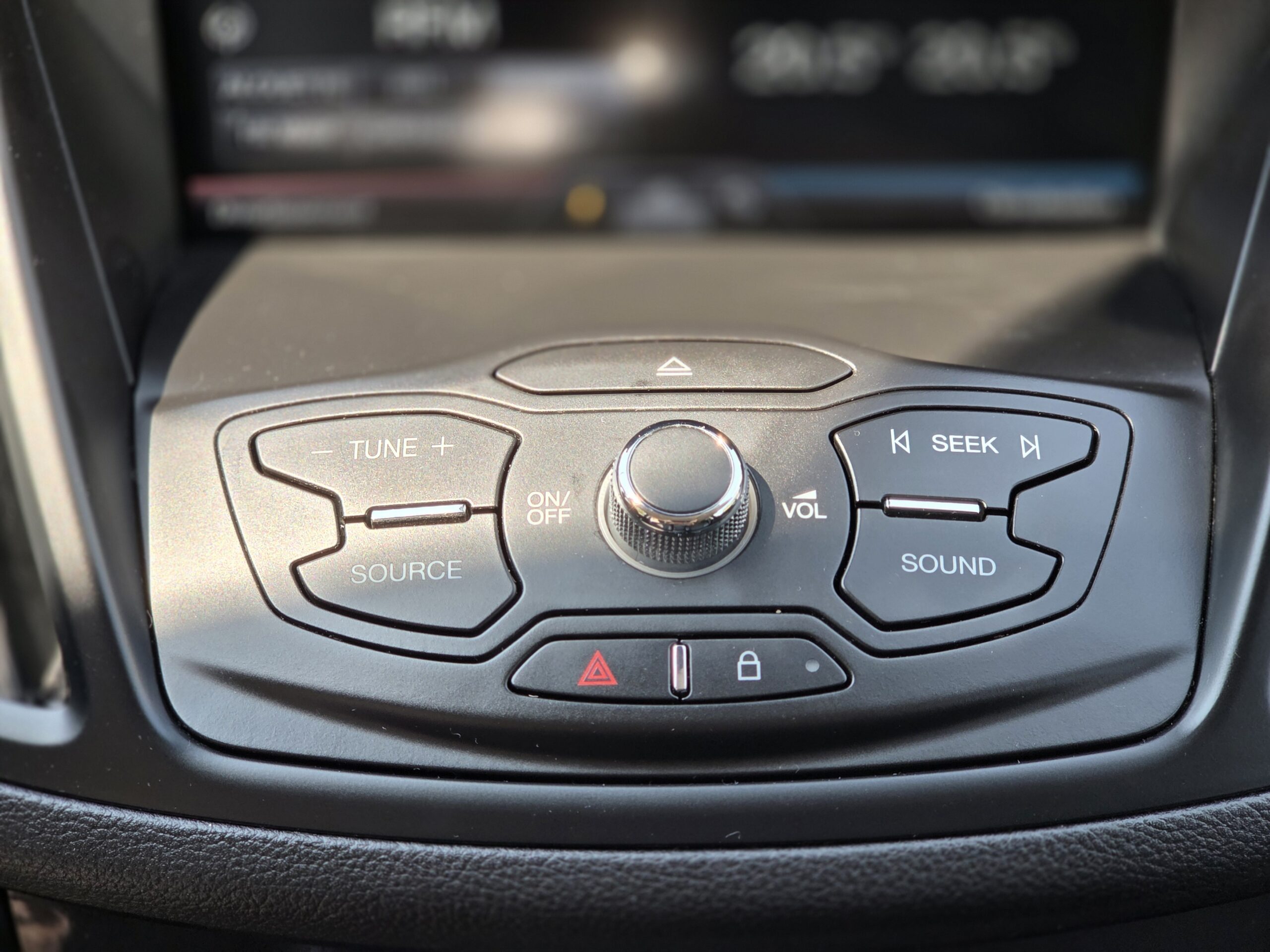 FORD KUGA TITANIUM – 2.0 TDCi 150ch BVM6 Première Main