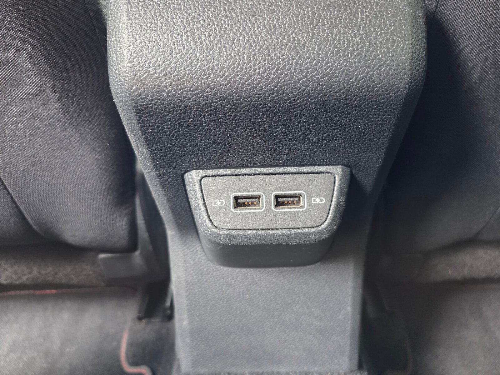 VOLKSWAGEN POLO – 1.0 TSi 95ch DSG7 Finition LOUNGE