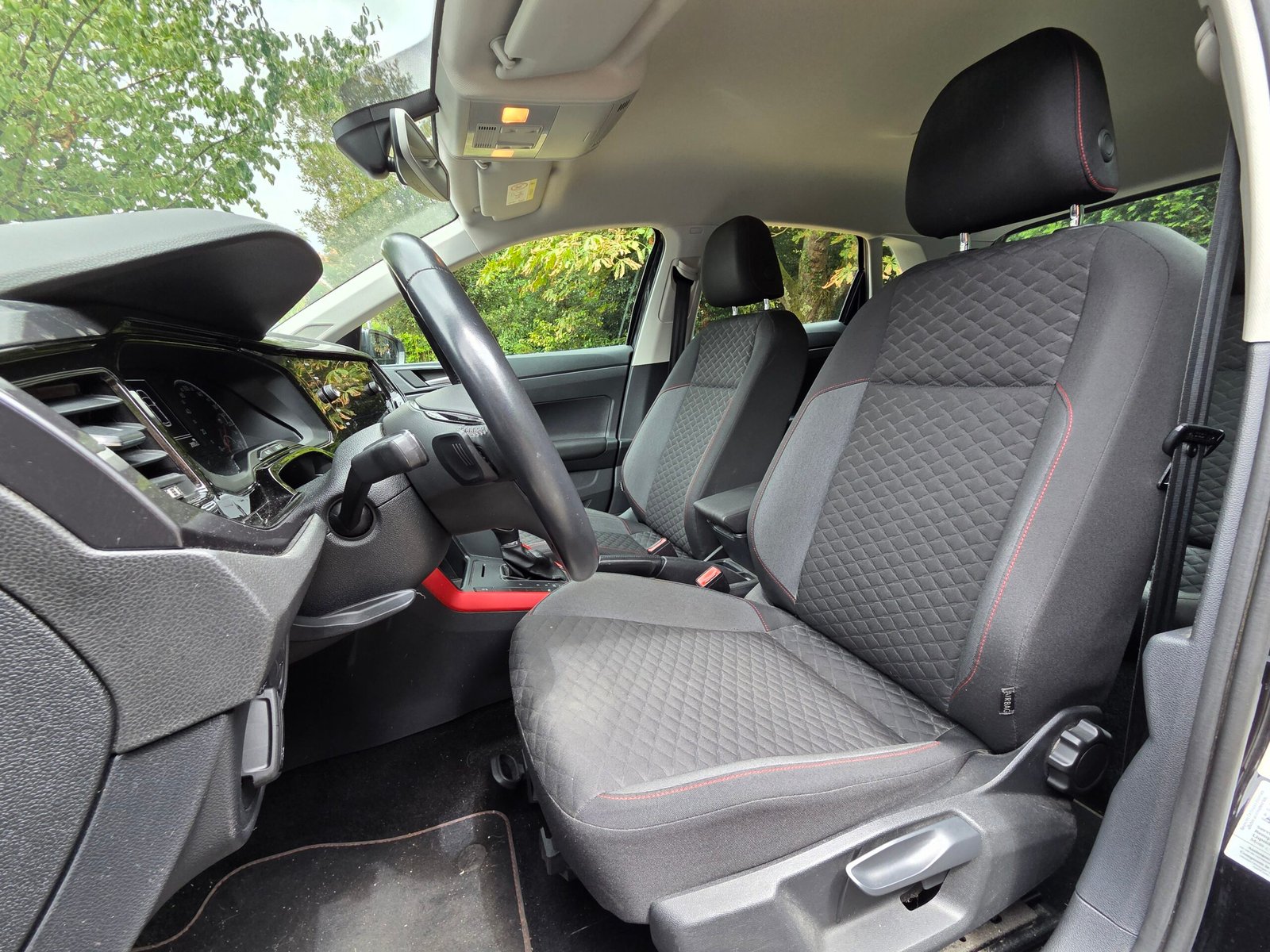 VOLKSWAGEN POLO – 1.0 TSi 95ch DSG7 Finition LOUNGE