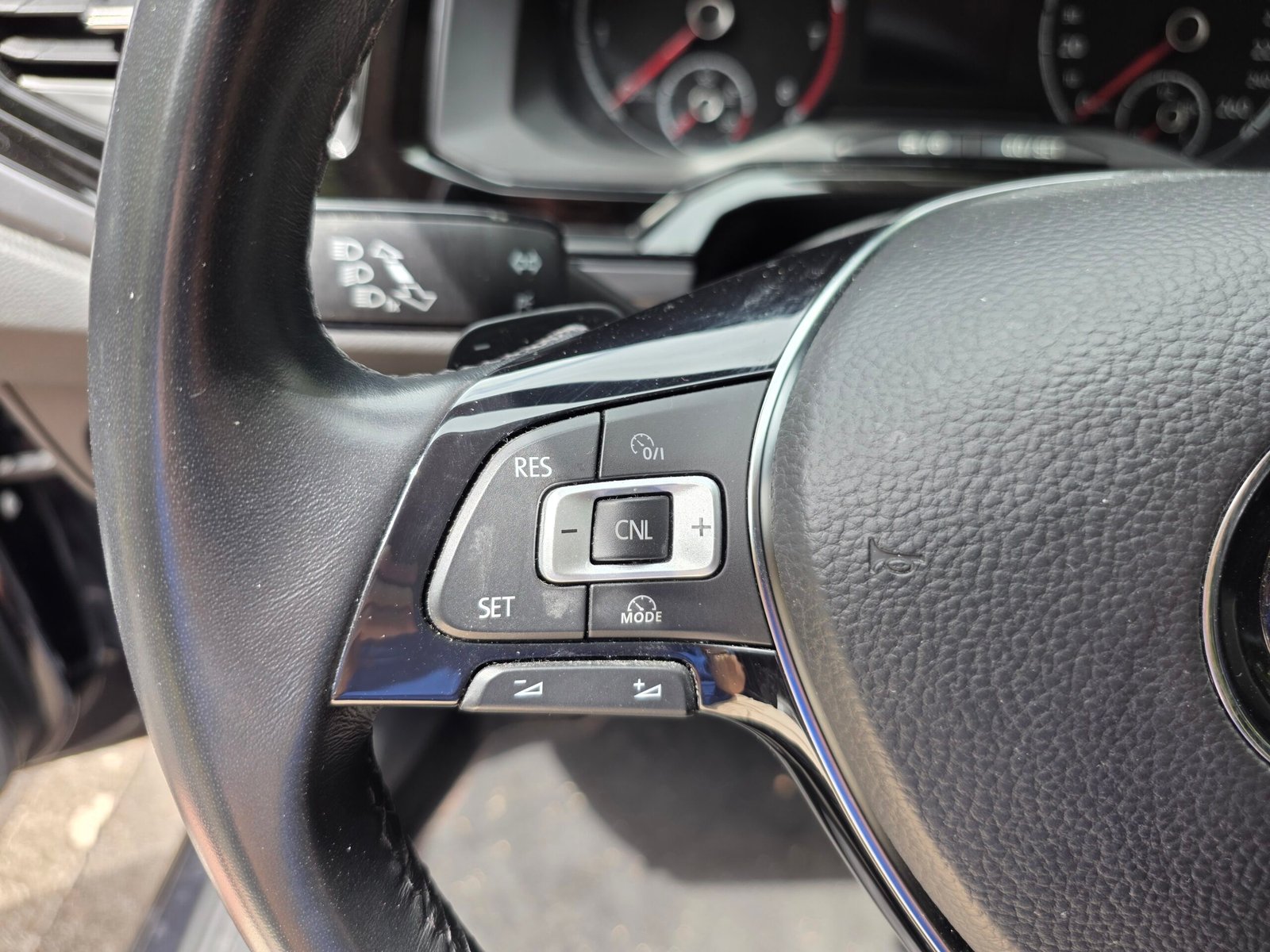 VOLKSWAGEN POLO – 1.0 TSi 95ch DSG7 Finition LOUNGE