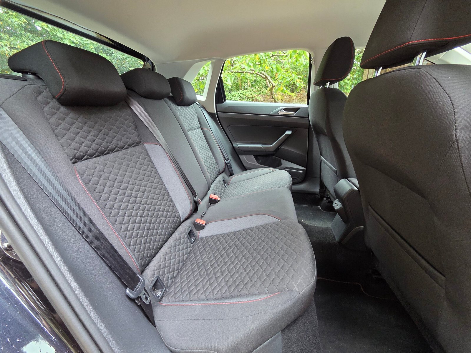 VOLKSWAGEN POLO – 1.0 TSi 95ch DSG7 Finition LOUNGE