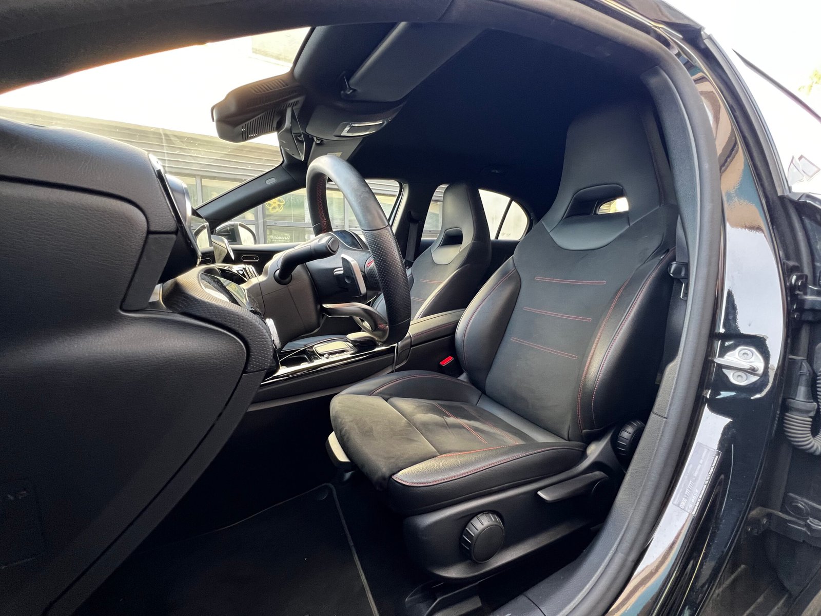 MERCEDES BENZ Classe A 200D 150 Ch “AMG Line”