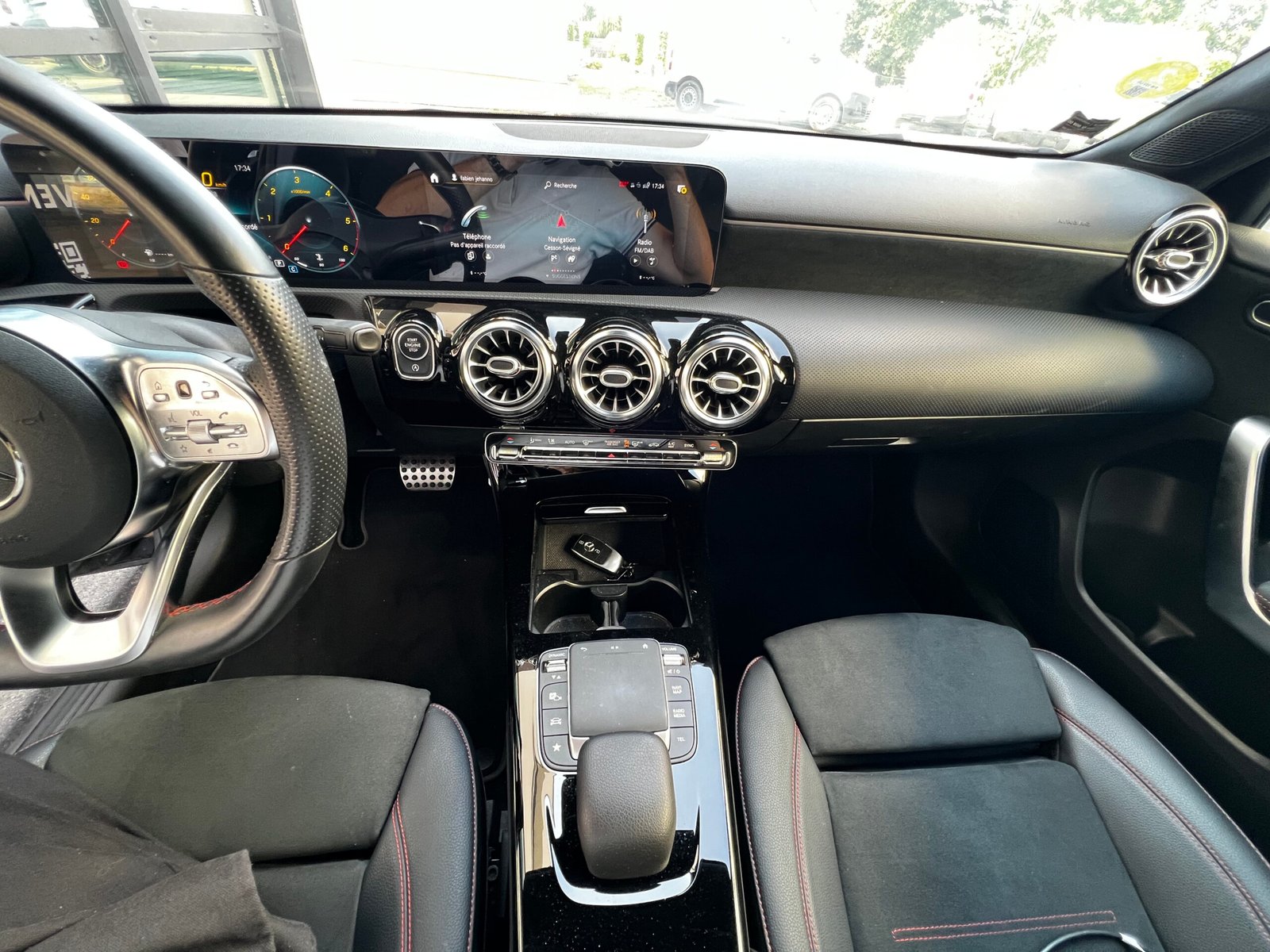MERCEDES BENZ Classe A 200D 150 Ch “AMG Line”