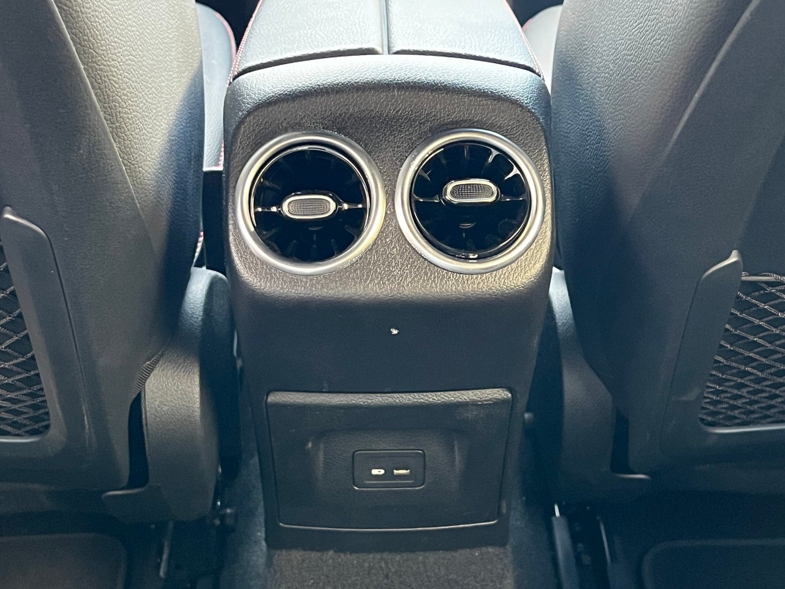 MERCEDES BENZ Classe A 200D 150 Ch “AMG Line”