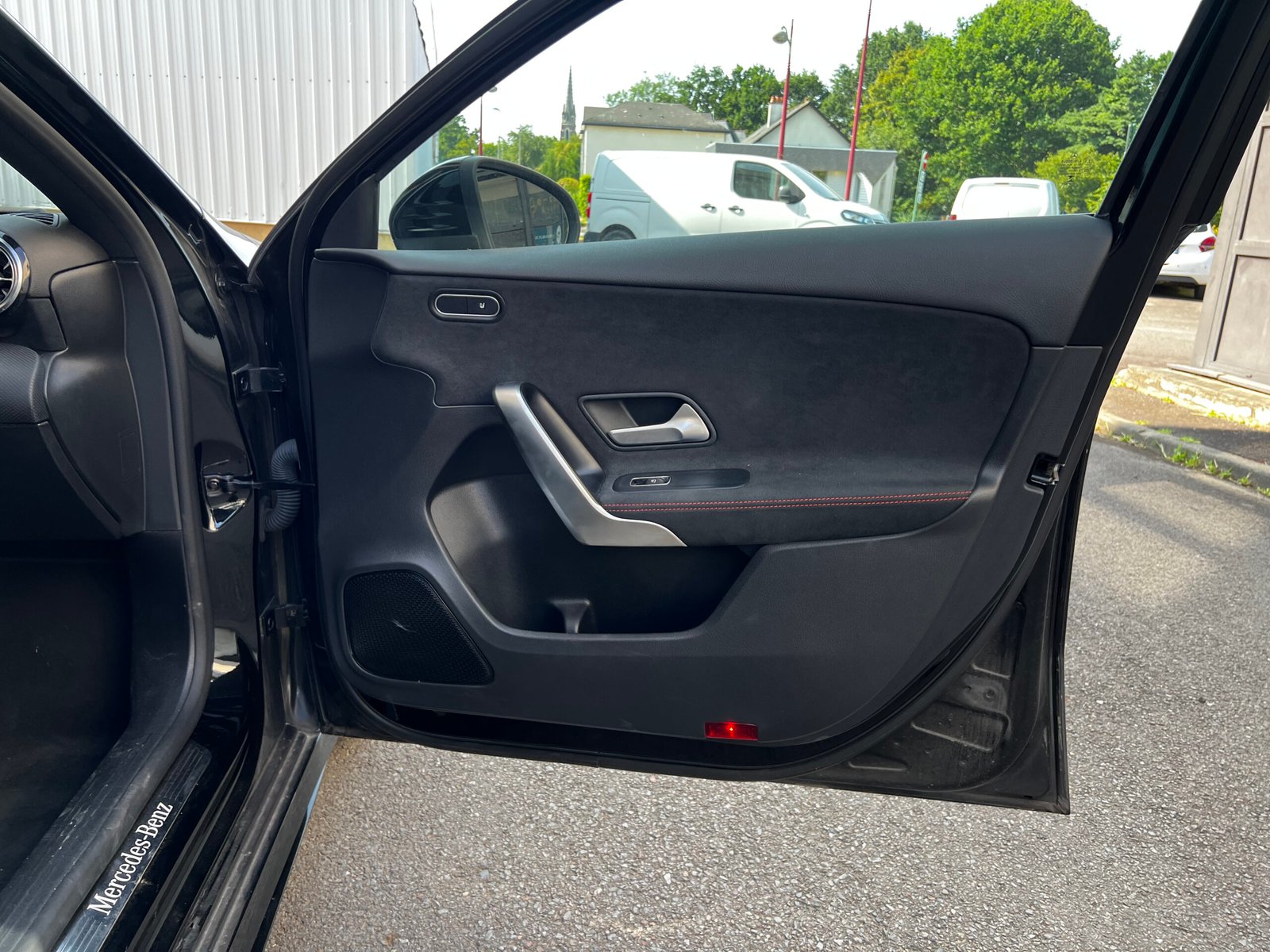 MERCEDES BENZ Classe A 200D 150 Ch “AMG Line”