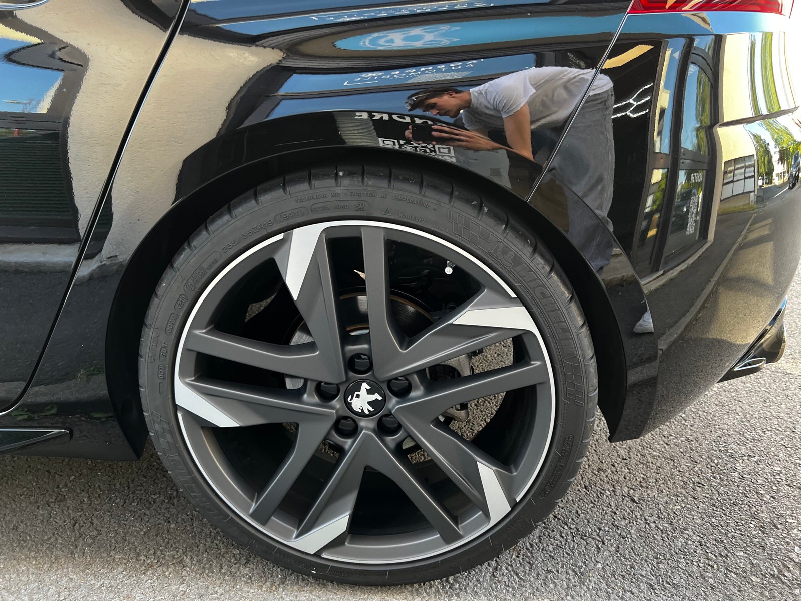 Peugeot 308 GTI “1.6L 263ch” 2020