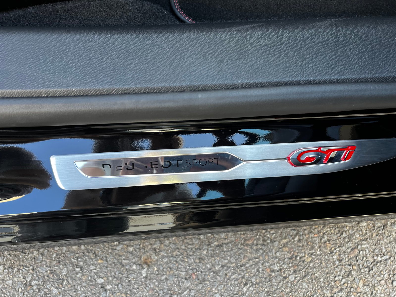 Peugeot 308 GTI “1.6L 263ch” 2020