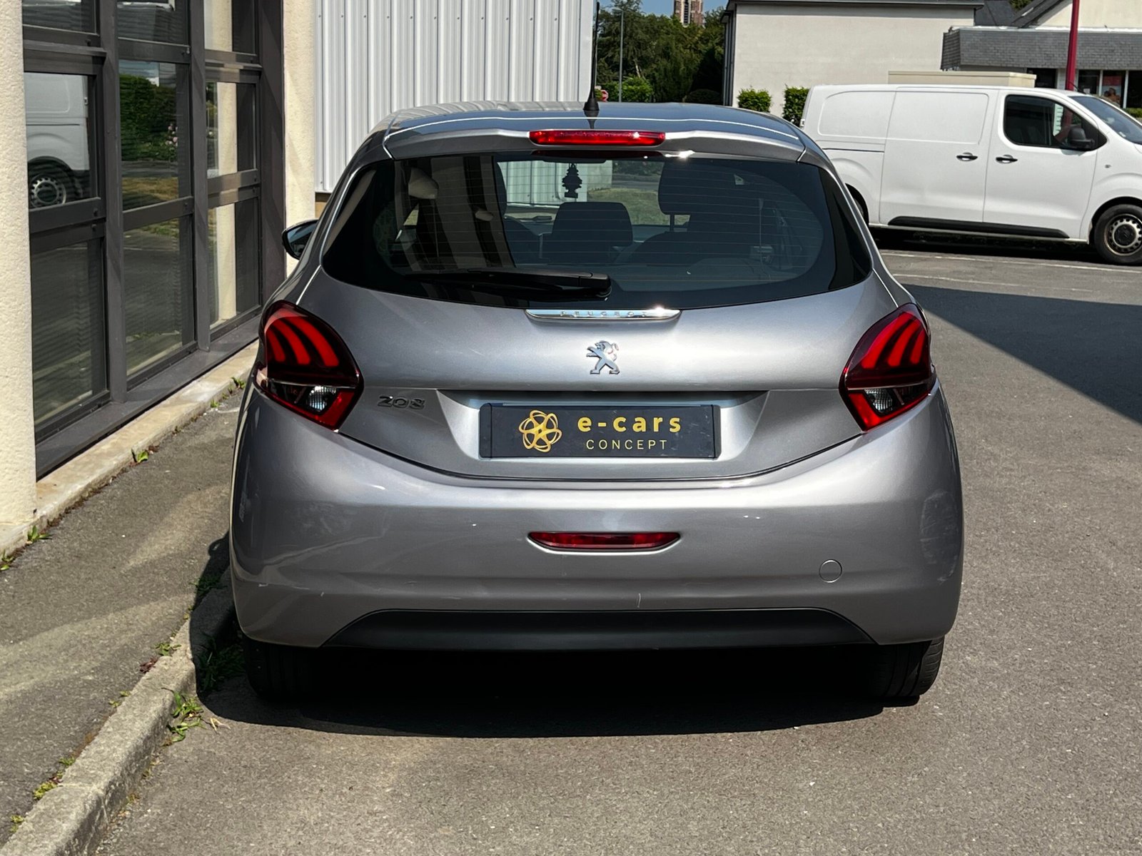 Peugeot 208 « Active » – 1.5L BlueHDI 100Ch