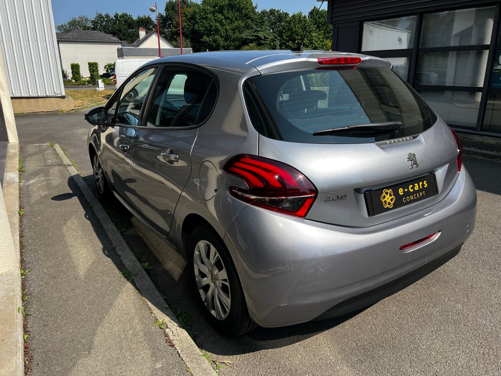Peugeot 208 « Active » – 1.5L BlueHDI 100Ch