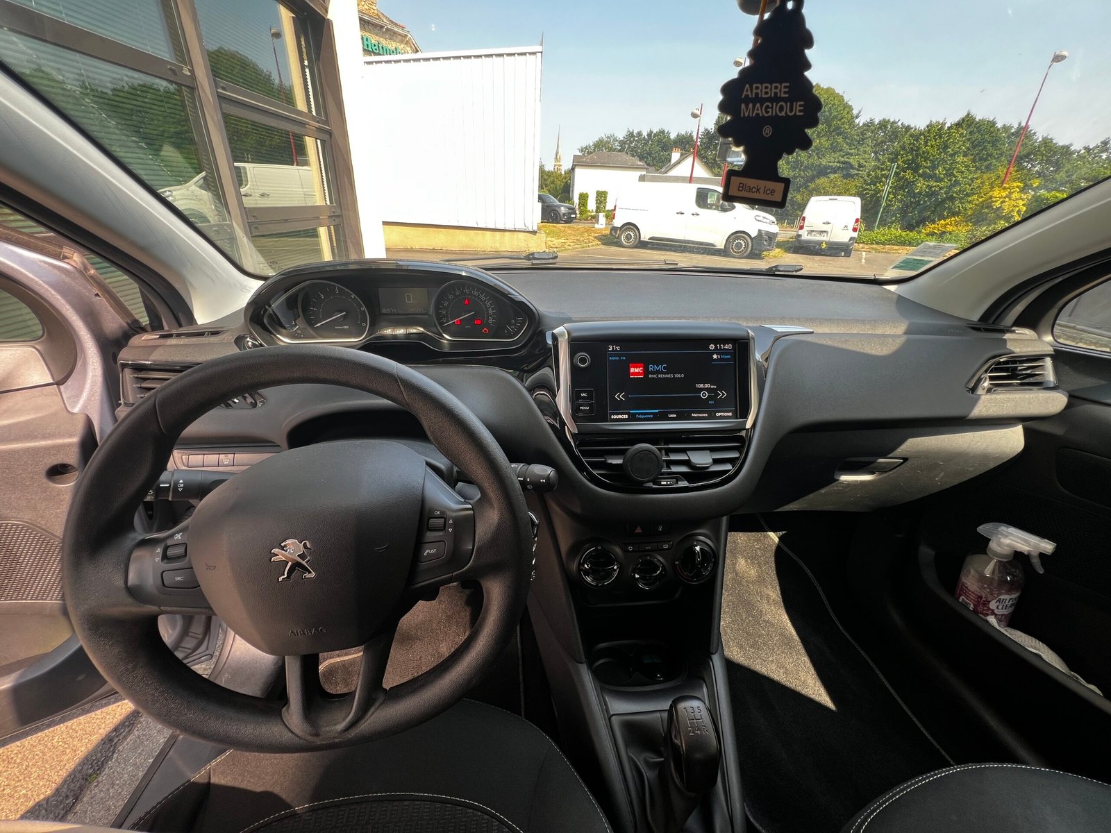 Peugeot 208 « Active » – 1.5L BlueHDI 100Ch