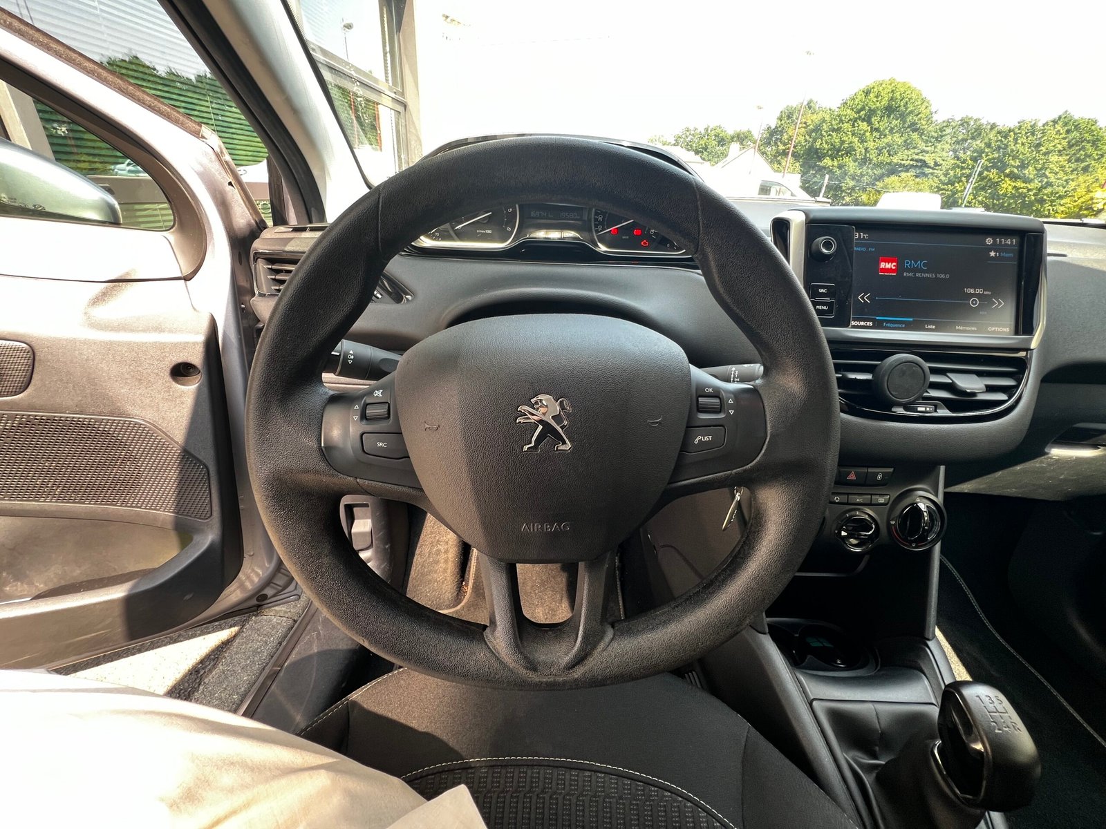 Peugeot 208 « Active » – 1.5L BlueHDI 100Ch
