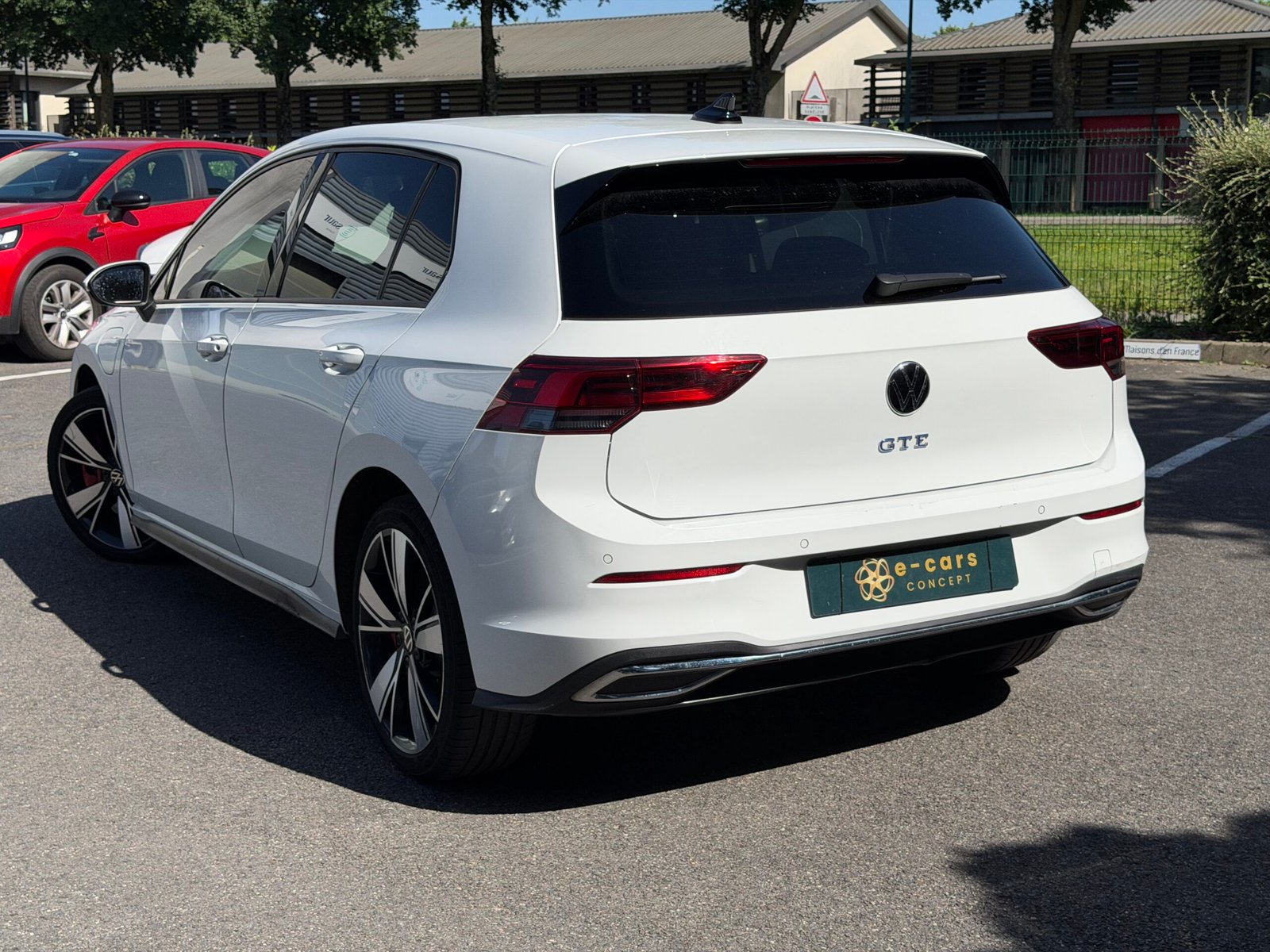 VOLKSWAGEN Golf VIII 1.4 TSi 16V 245 Plug in Hybrid DSG6 150 cv Boîte auto GTE