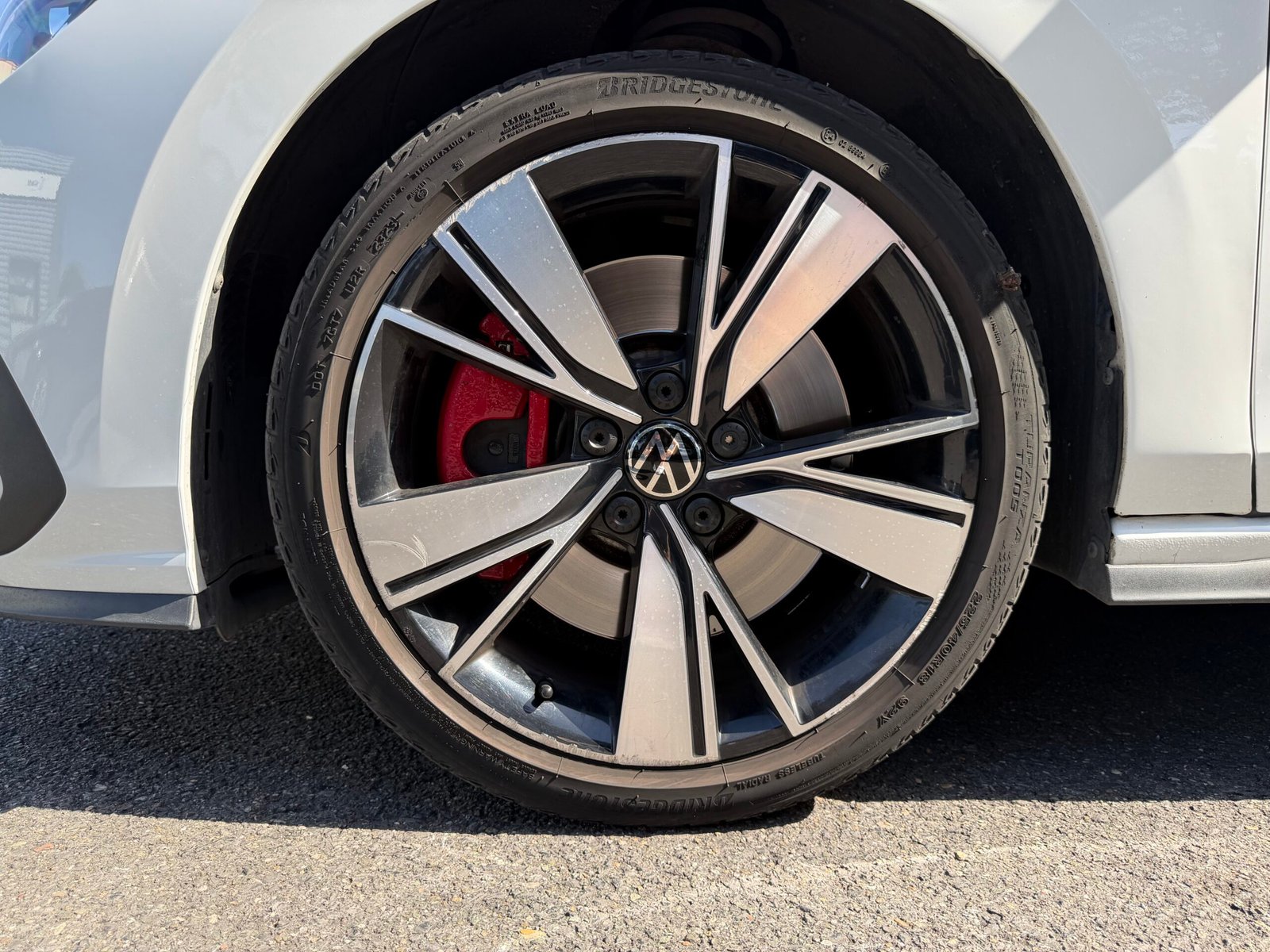 VOLKSWAGEN Golf VIII 1.4 TSi 16V 245 Plug in Hybrid DSG6 150 cv Boîte auto GTE