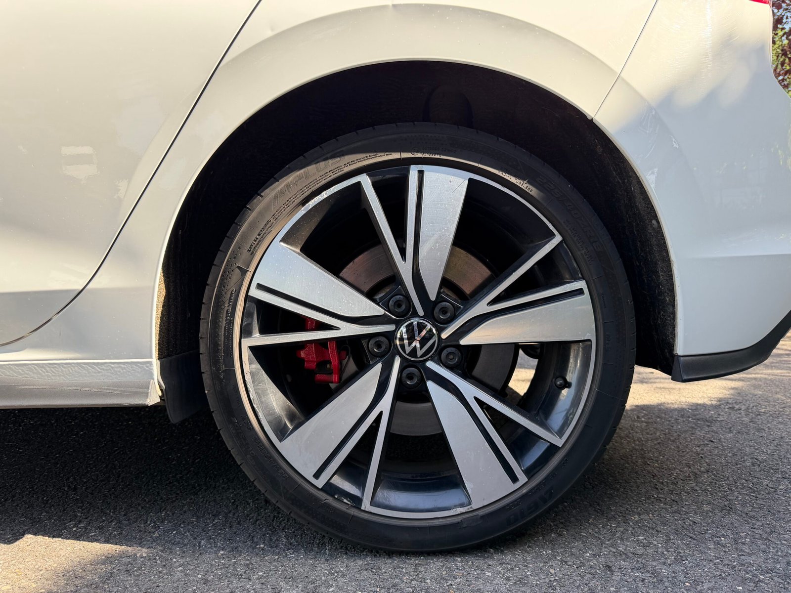 VOLKSWAGEN Golf VIII 1.4 TSi 16V 245 Plug in Hybrid DSG6 150 cv Boîte auto GTE