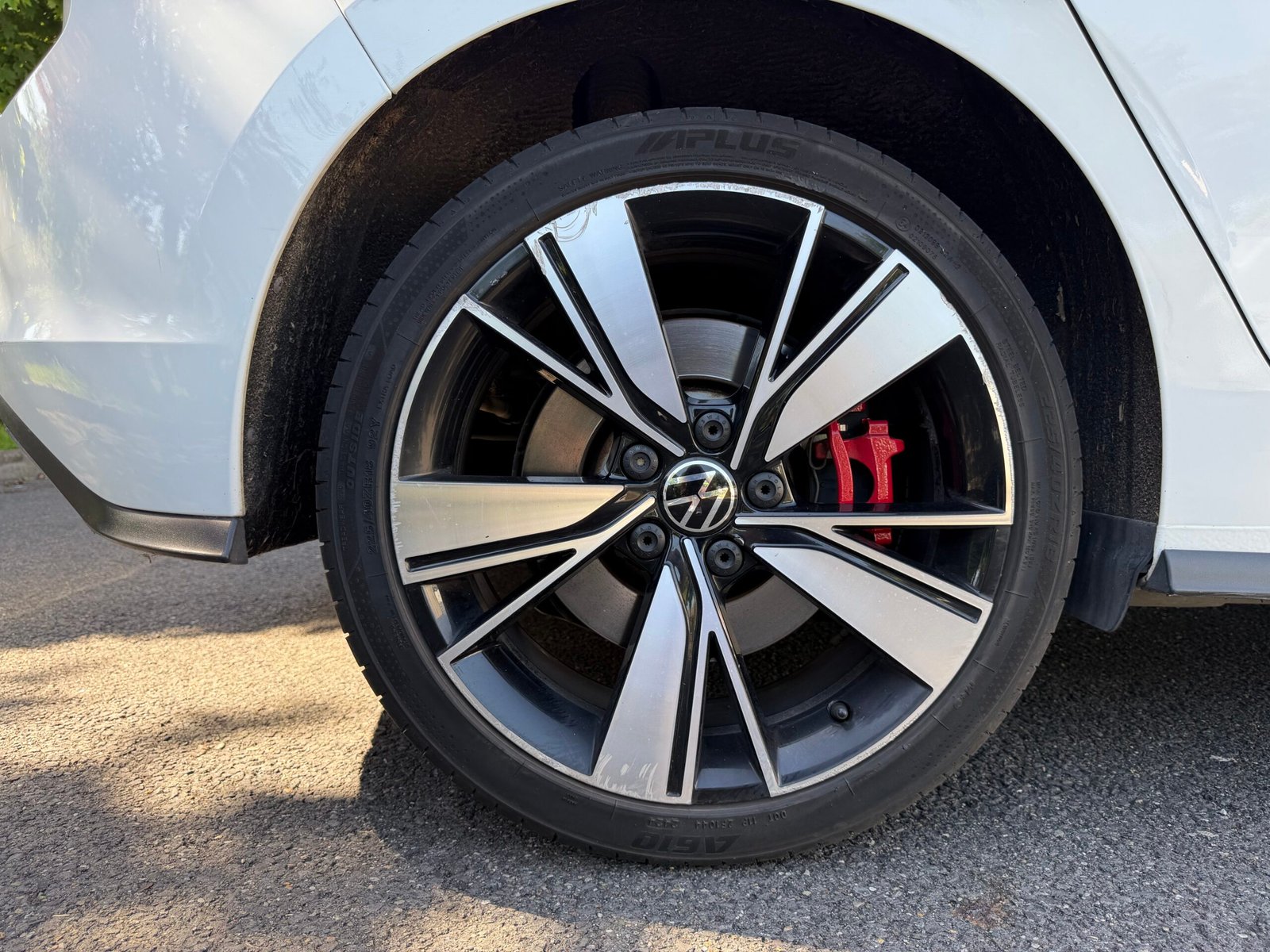 VOLKSWAGEN Golf VIII 1.4 TSi 16V 245 Plug in Hybrid DSG6 150 cv Boîte auto GTE