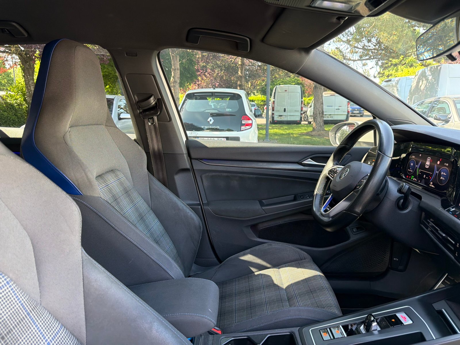 VOLKSWAGEN Golf VIII 1.4 TSi 16V 245 Plug in Hybrid DSG6 150 cv Boîte auto GTE