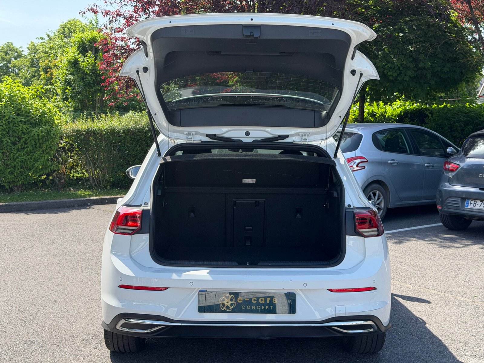 VOLKSWAGEN Golf VIII 1.4 TSi 16V 245 Plug in Hybrid DSG6 150 cv Boîte auto GTE