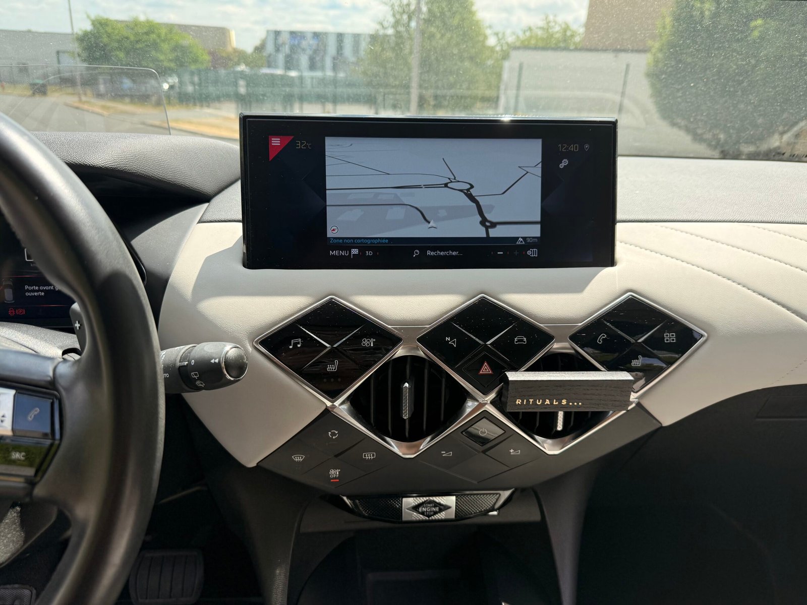 DS DS3 Crossback 1.2 THP Puretech EAT8 S&S 131 cv Boîte auto / So chic