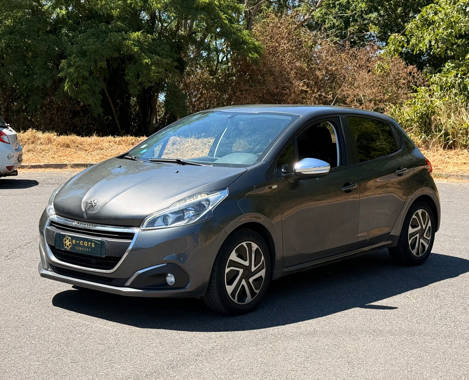 PEUGEOT 208 I Phase 2 5 Portes 1.2 VTi 82 cv / Style