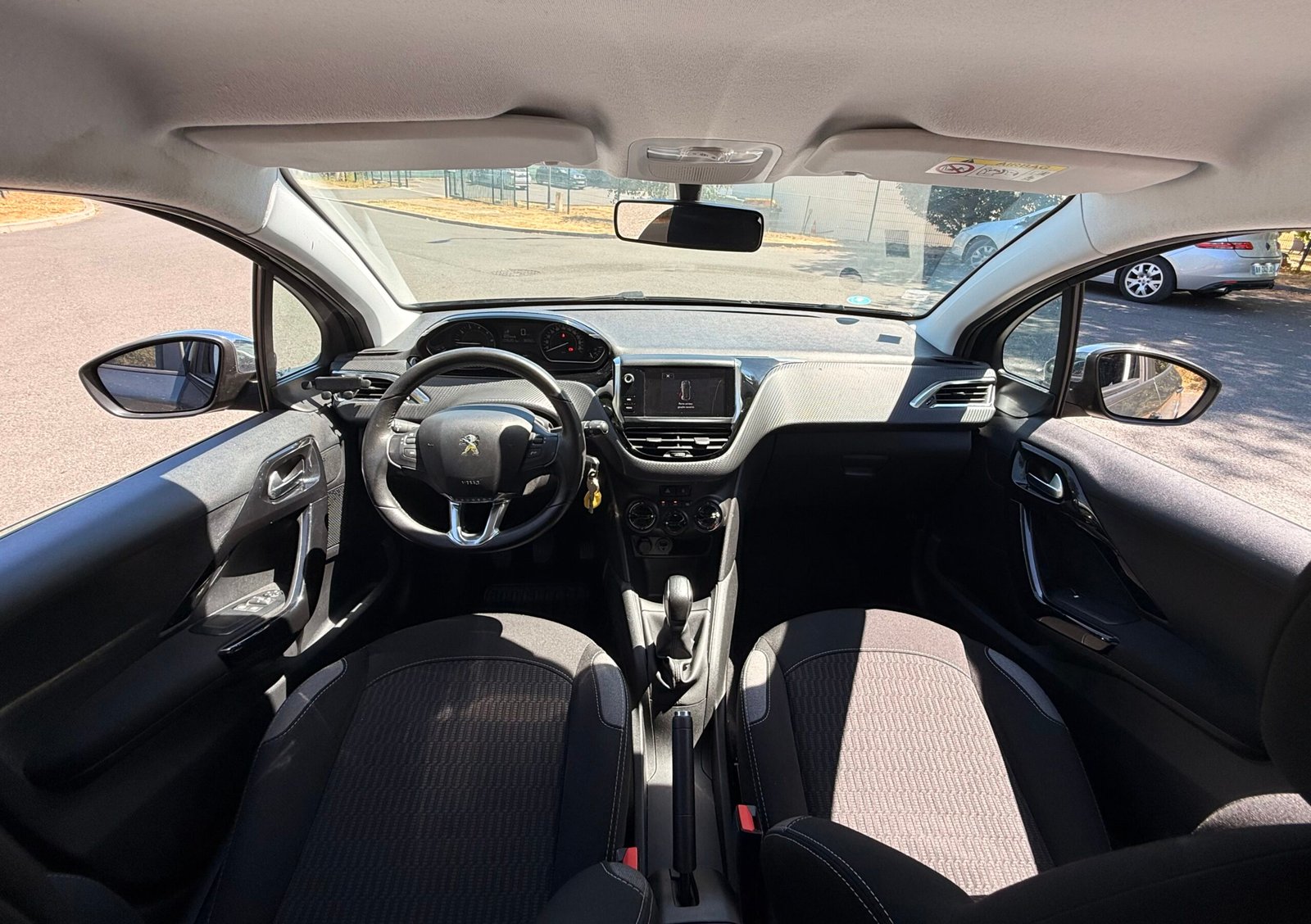 PEUGEOT 208 I Phase 2 5 Portes 1.2 VTi 82 cv / Style