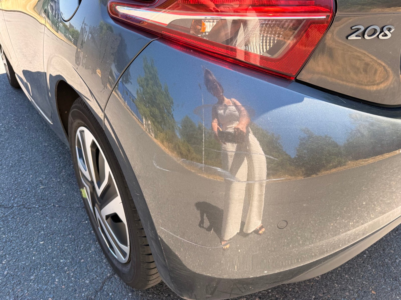 PEUGEOT 208 I Phase 2 5 Portes 1.2 VTi 82 cv / Style